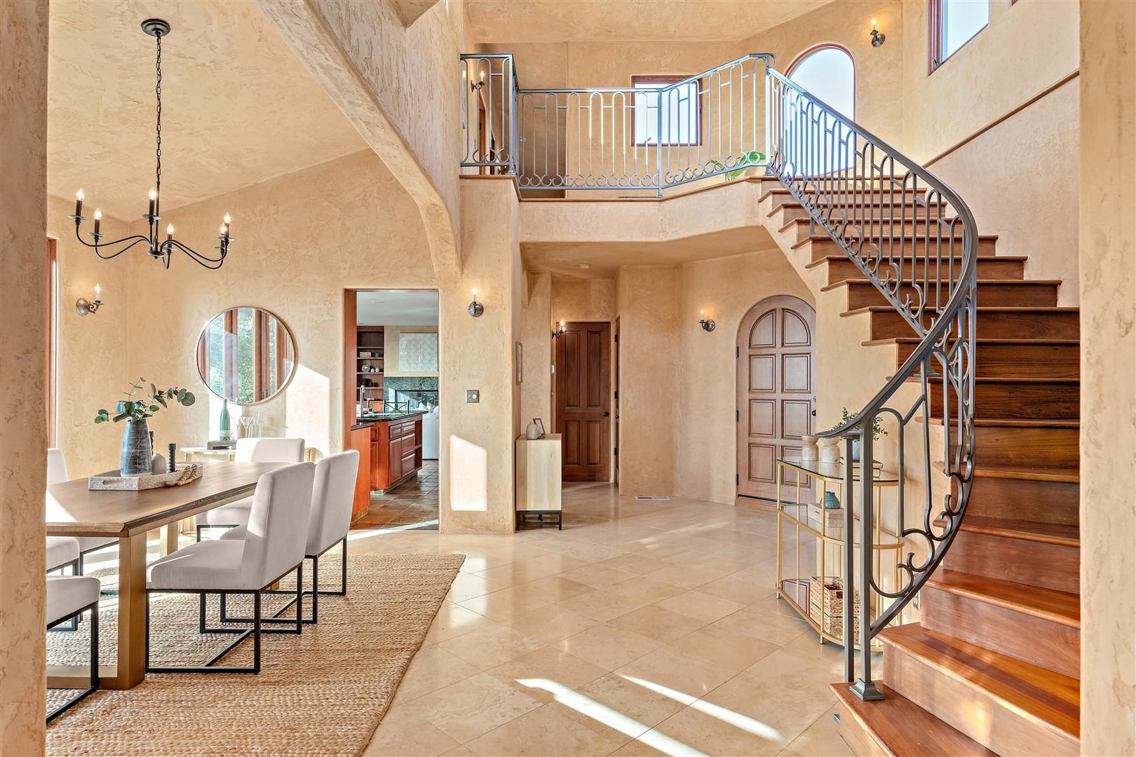 Detail Gallery Image 14 of 30 For 29 Live Oak Rd, Berkeley,  CA 94705 - 4 Beds | 2/1 Baths