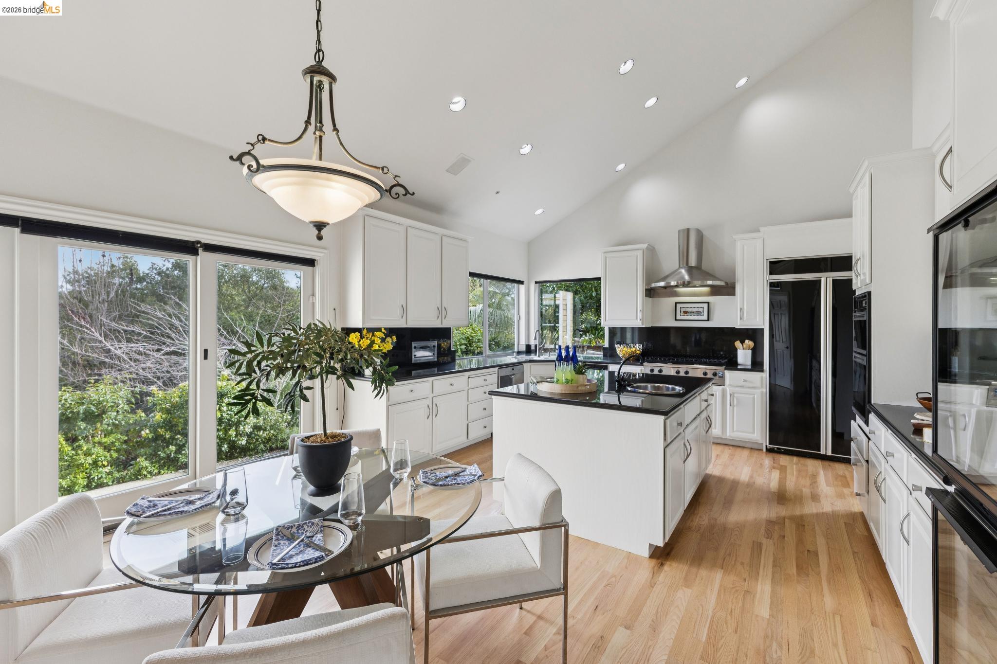 78 Scenic Dr, Orinda, CA, 94563