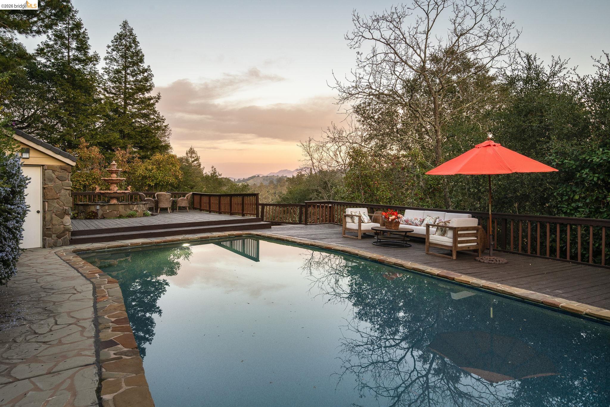 78 Scenic Dr, Orinda, CA, 94563