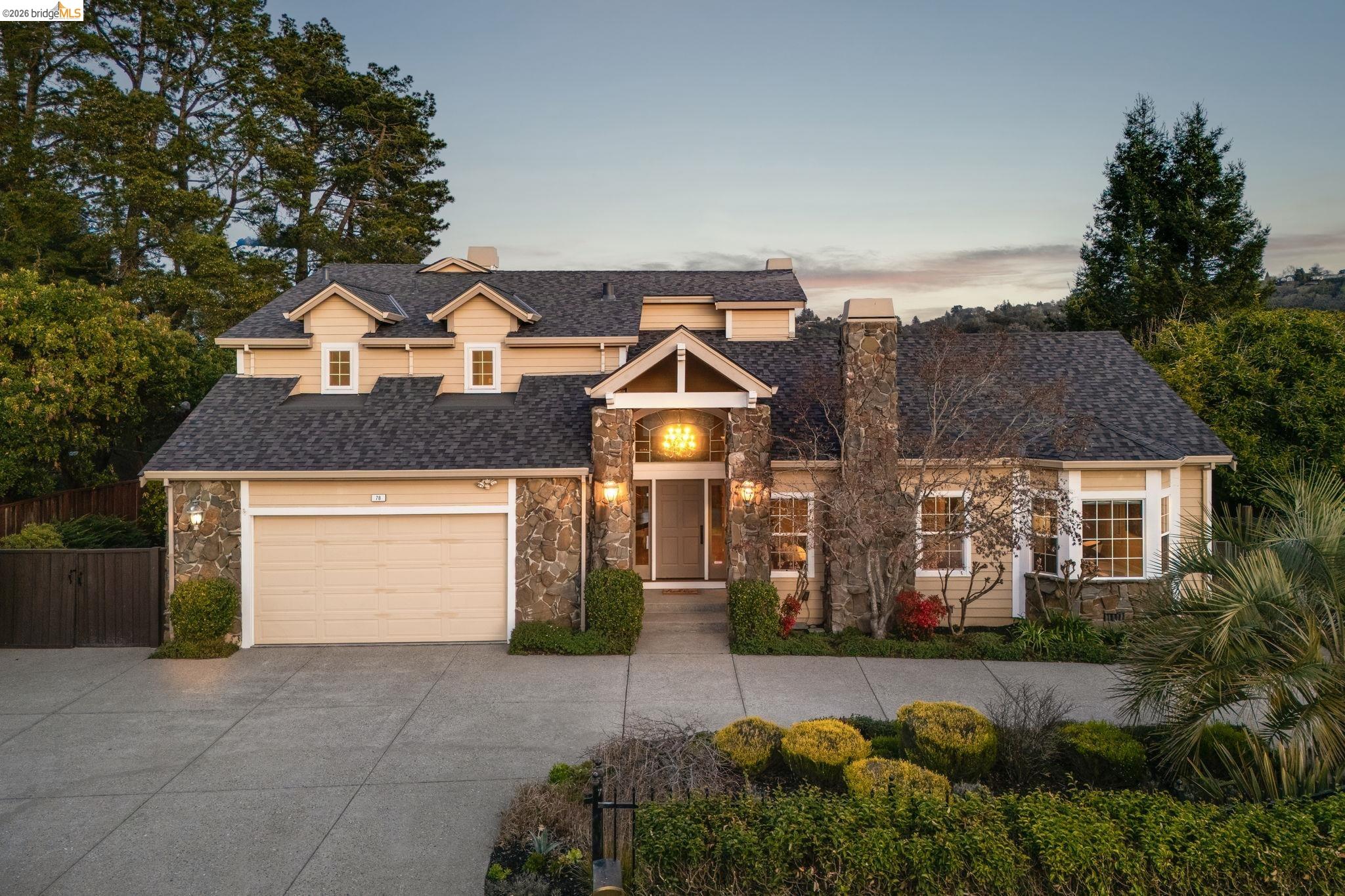 78 Scenic Dr, Orinda, CA, 94563