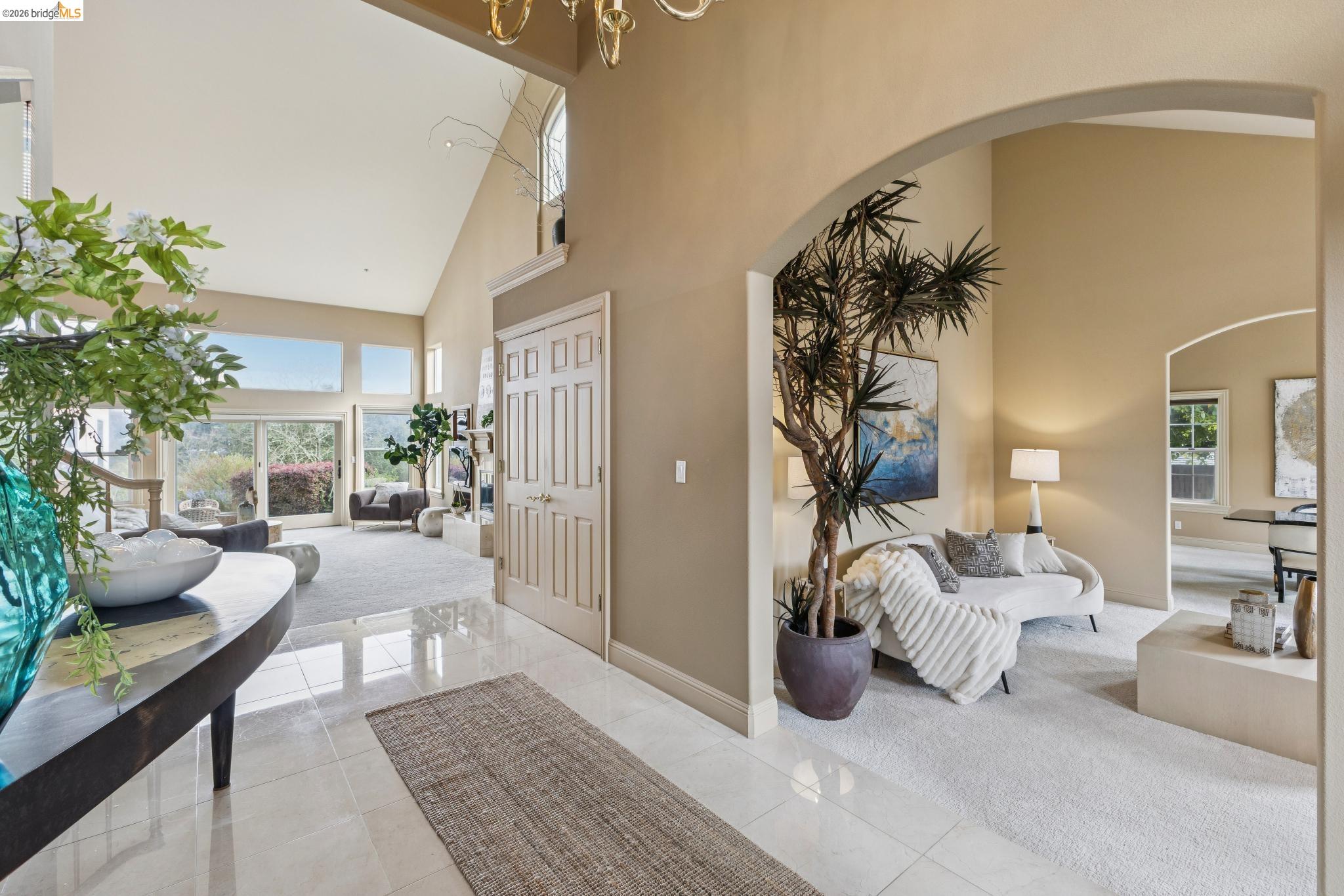 Detail Gallery Image 23 of 59 For 78 Scenic Dr, Orinda,  CA 94563 - 4 Beds | 3 Baths