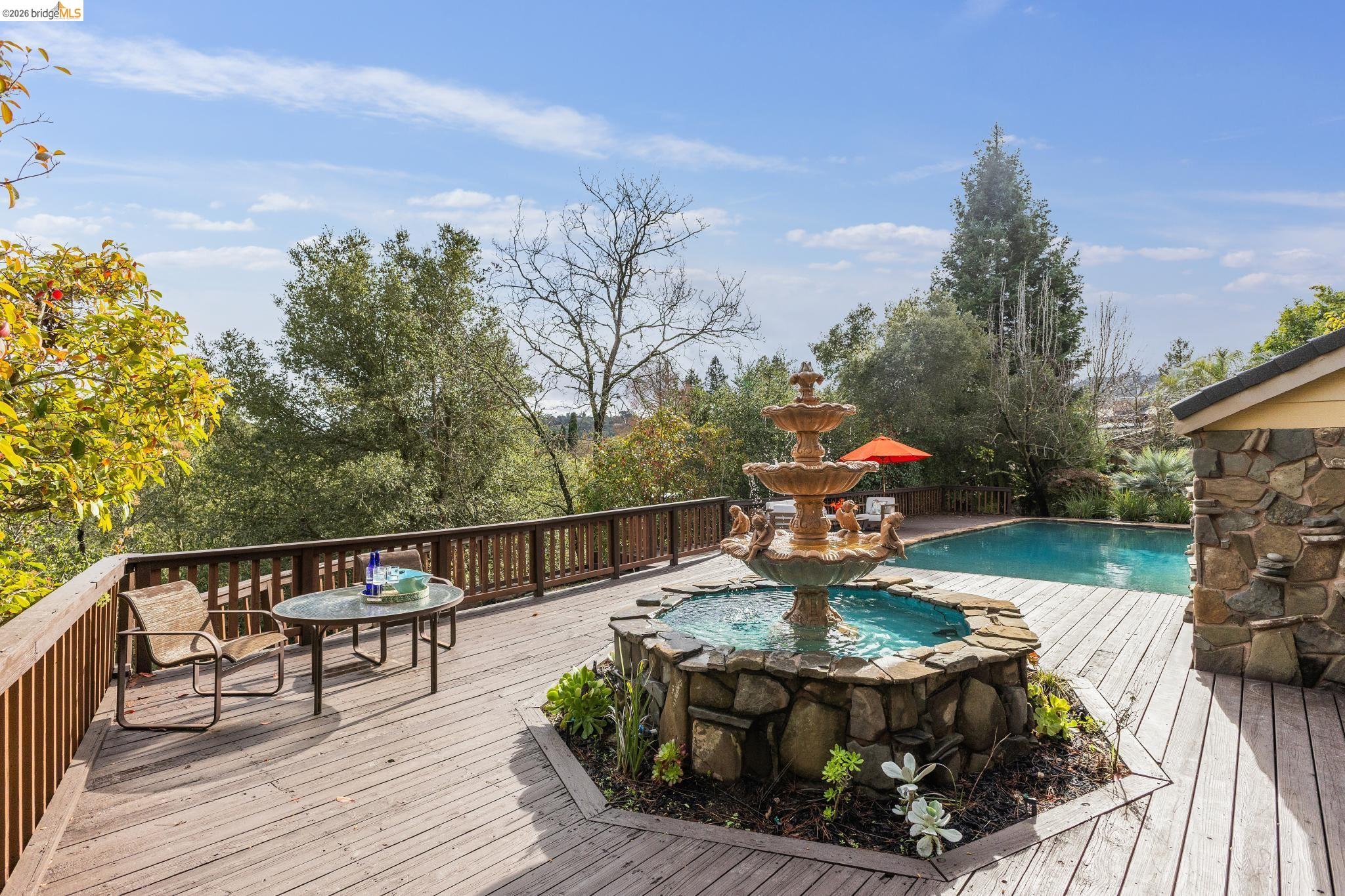 78 Scenic Dr, Orinda, CA, 94563