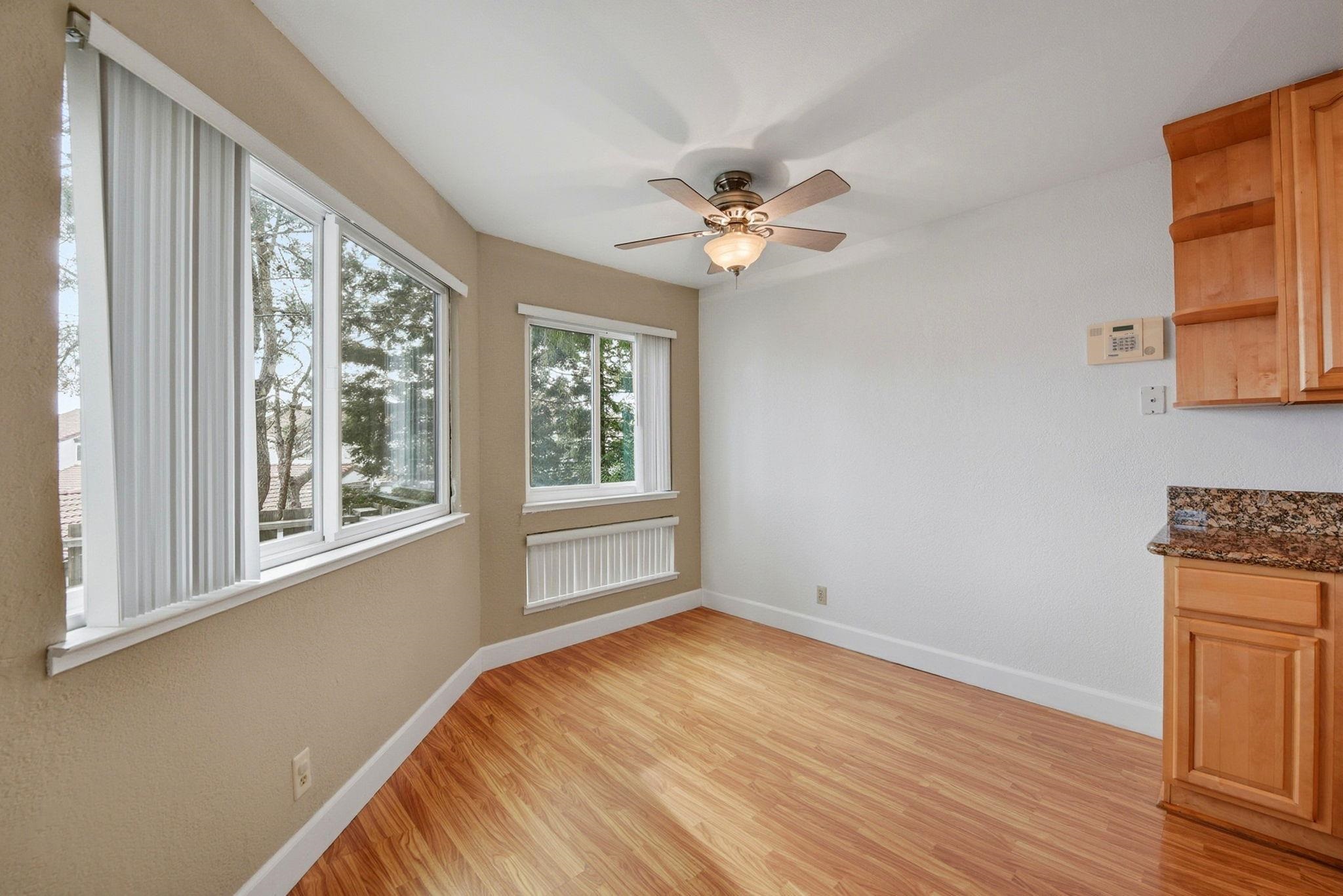 Photo #12: 41123661 Listing: Photo #12