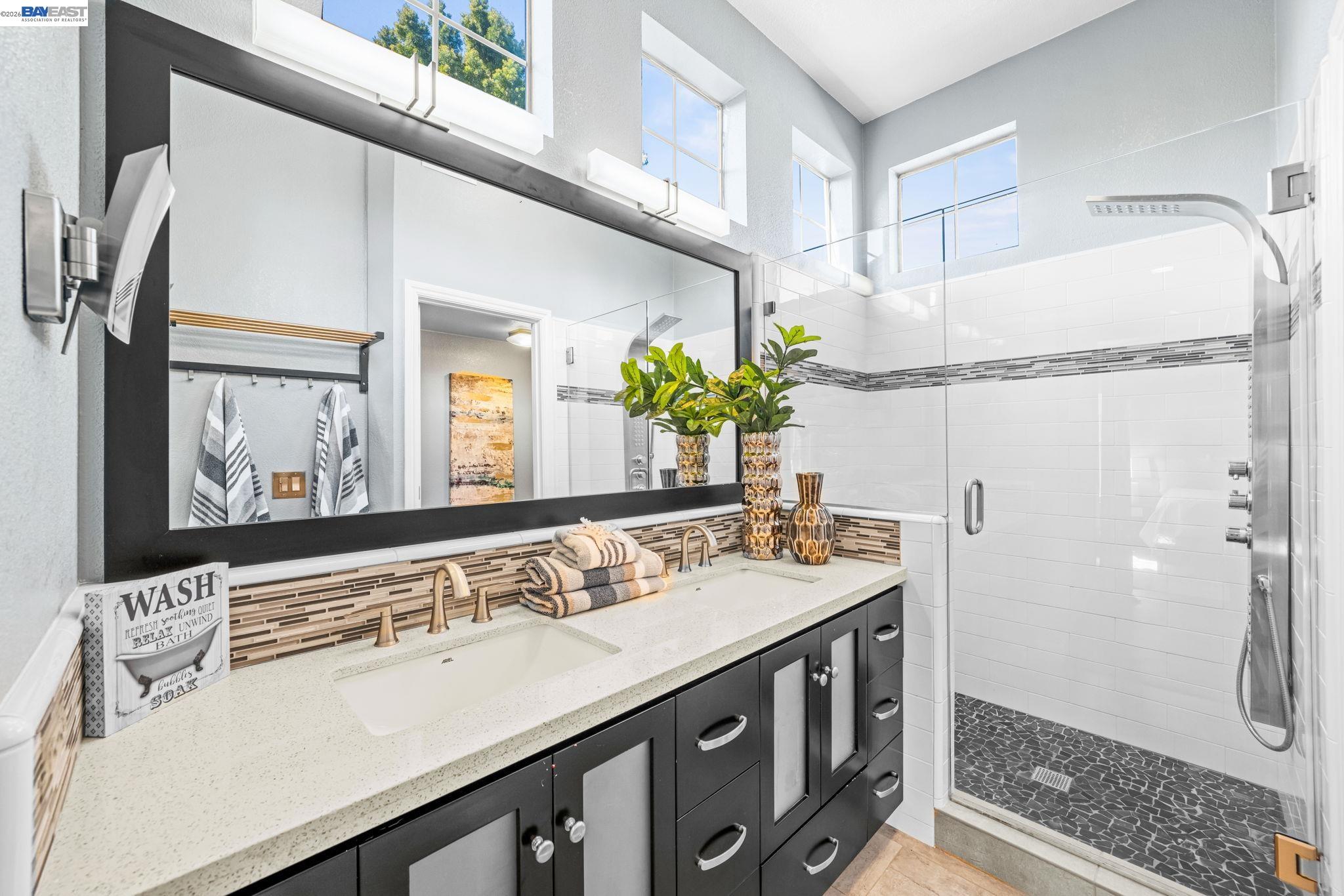 Detail Gallery Image 23 of 44 For 337 Trenton Cir, Pleasanton,  CA 94566 - 3 Beds | 2/1 Baths