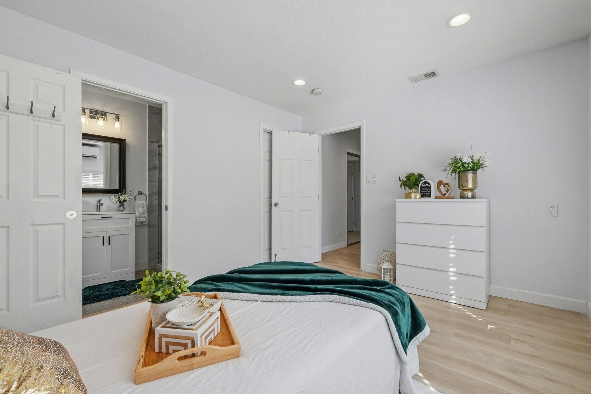 Detail Gallery Image 27 of 41 For 4600 Delores Dr, Union City,  CA 94587 - 4 Beds | 3 Baths