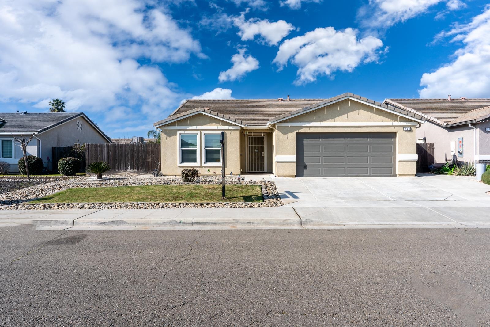 Front Image Thumbnail for BE41123665