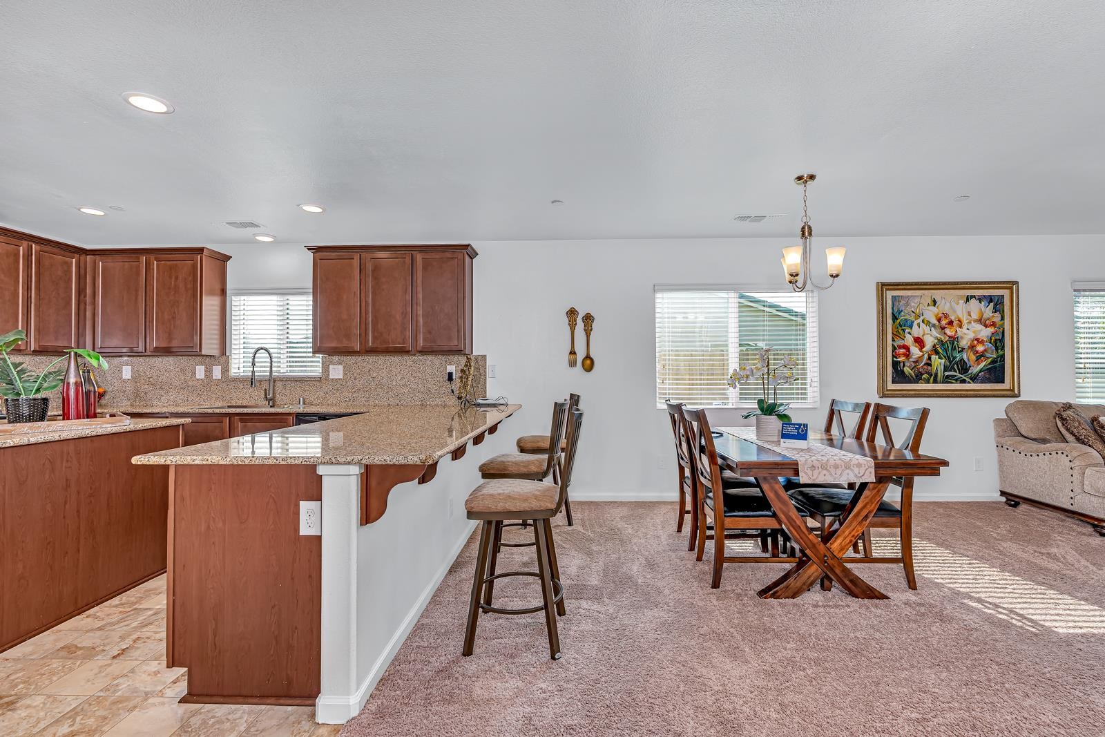 Detail Gallery Image 28 of 41 For 336 Solano St, Madera,  CA 93638 - 3 Beds | 2 Baths