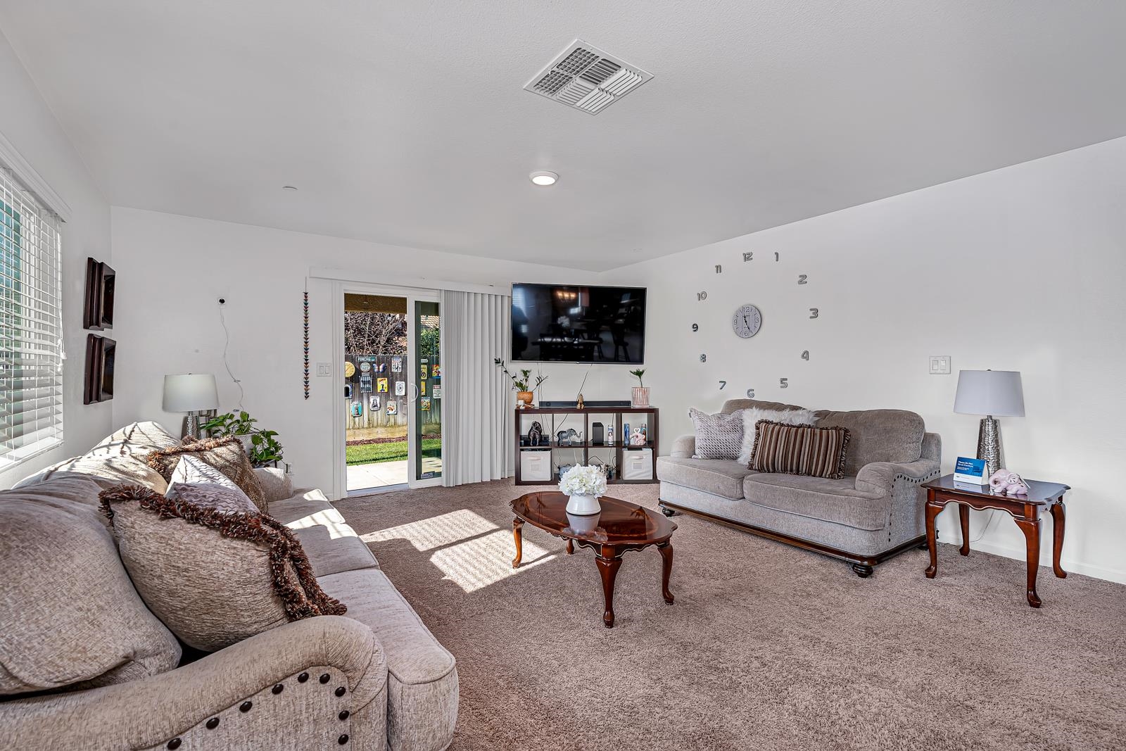 Detail Gallery Image 10 of 41 For 336 Solano St, Madera,  CA 93638 - 3 Beds | 2 Baths