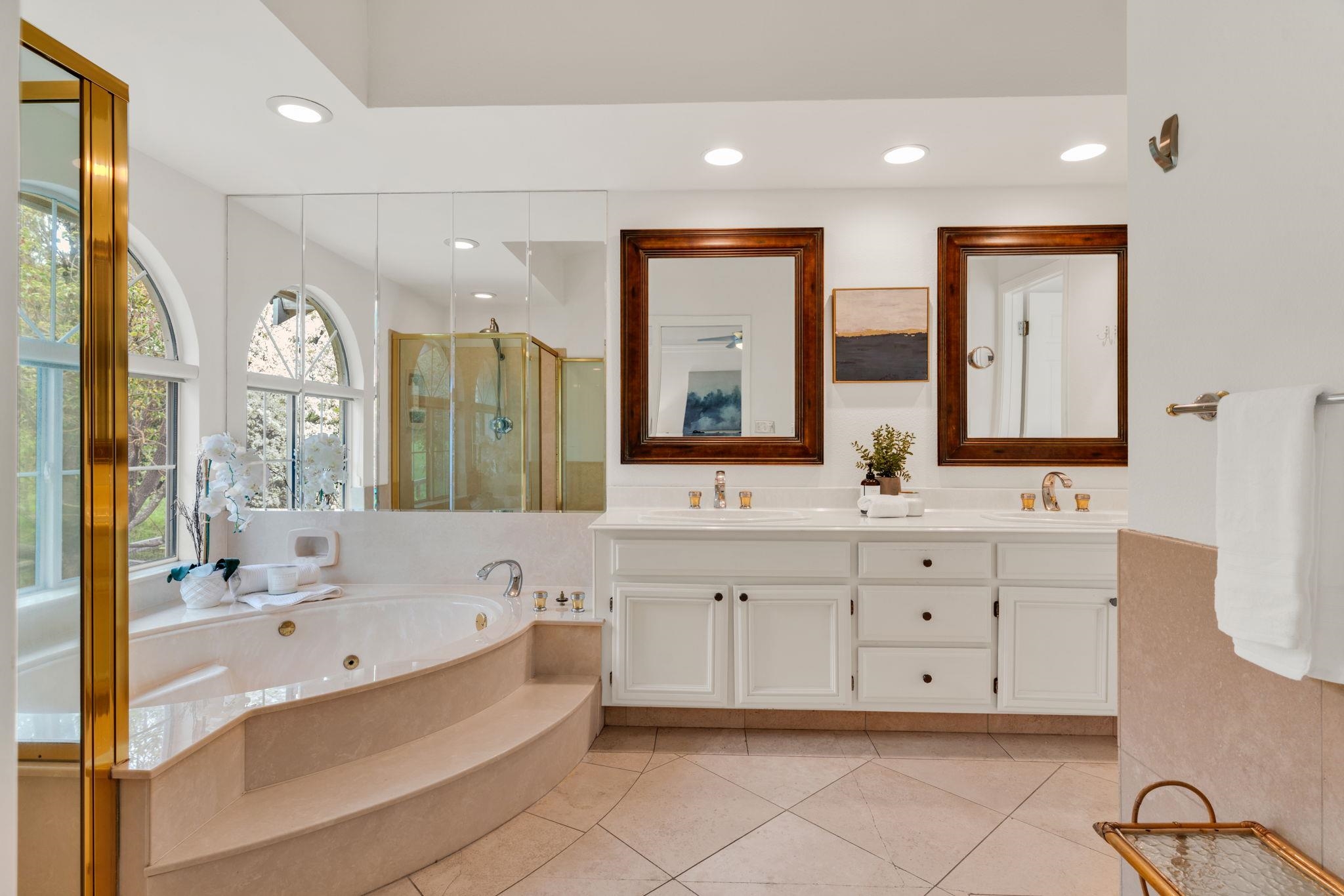 Detail Gallery Image 29 of 52 For 690 Glasgow Cir, Danville,  CA 94526 - 4 Beds | 2/1 Baths