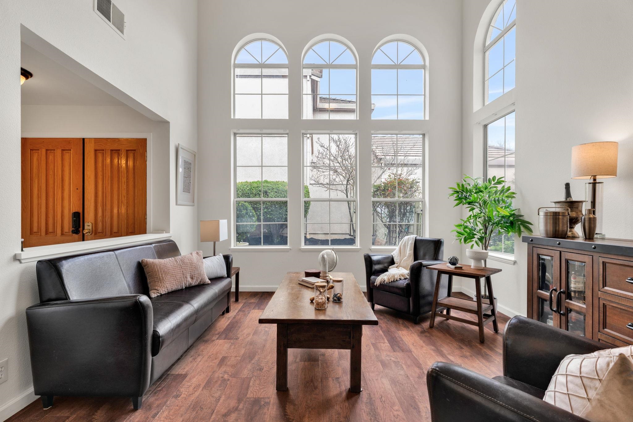 Detail Gallery Image 6 of 52 For 690 Glasgow Cir, Danville,  CA 94526 - 4 Beds | 2/1 Baths