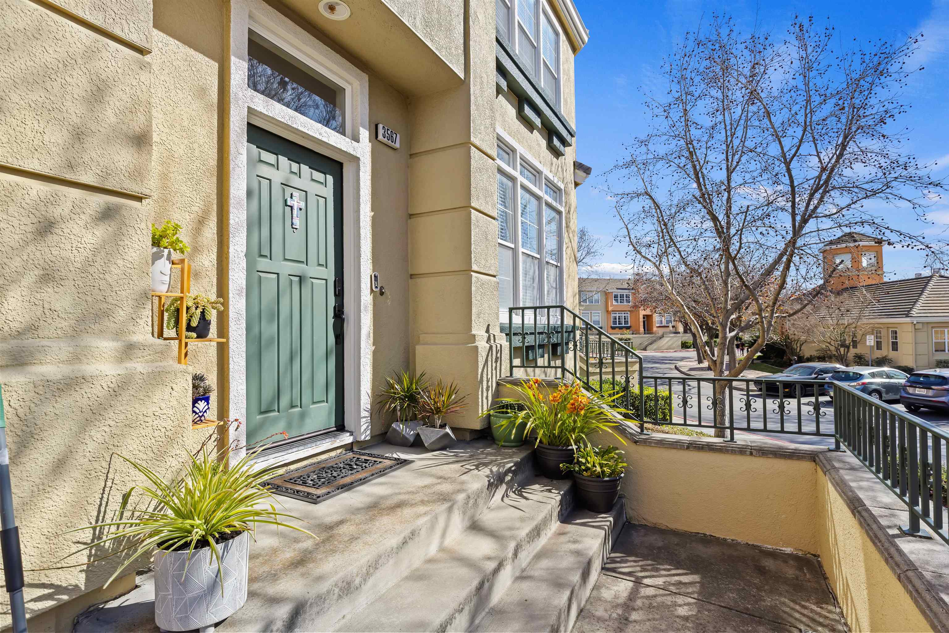 Photo #2: 41123667 Listing: Photo #2