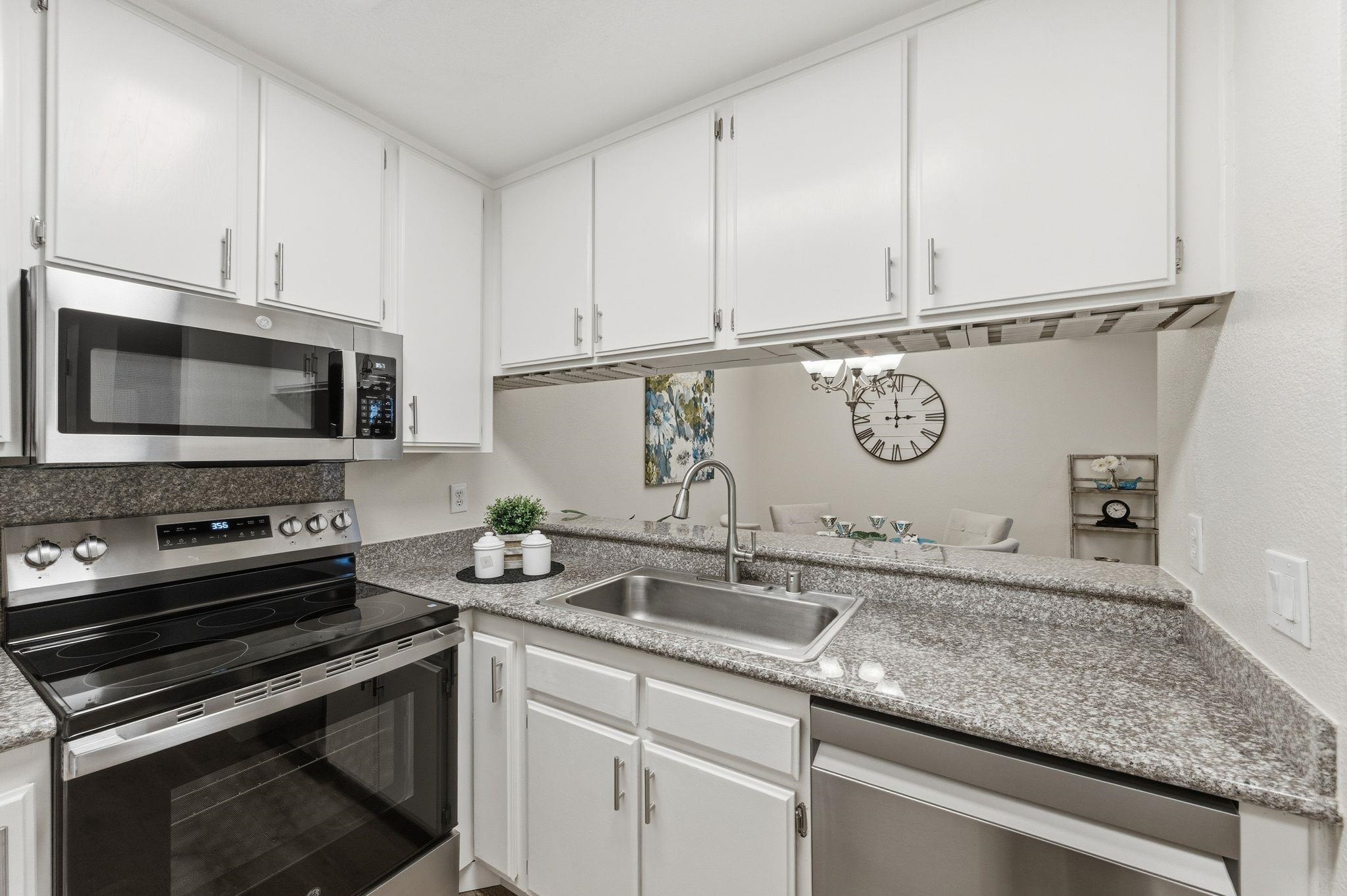 Photo #7: 41123669 Listing: Photo #7