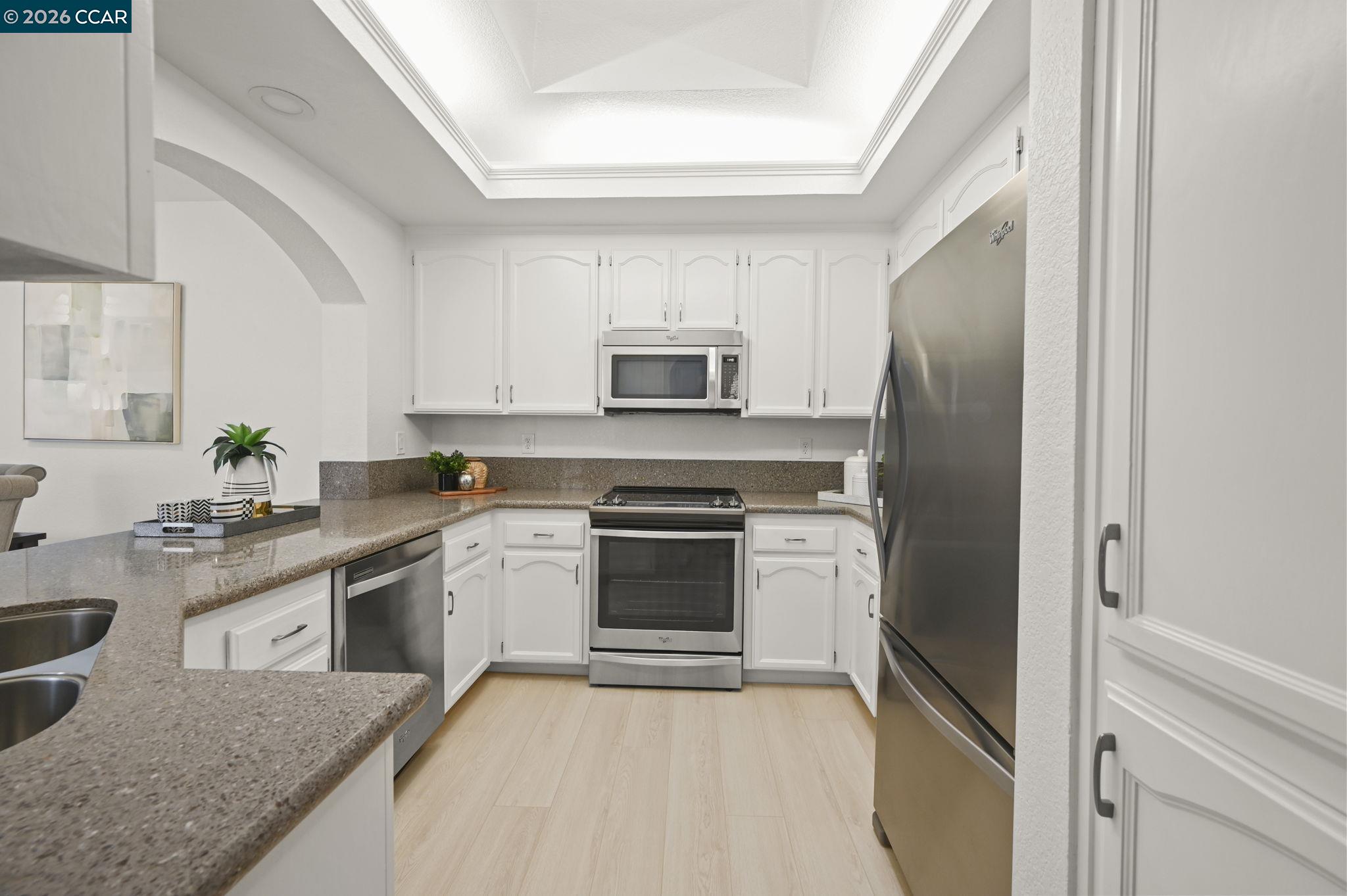 Photo #11: 41123672 Listing: Photo #11