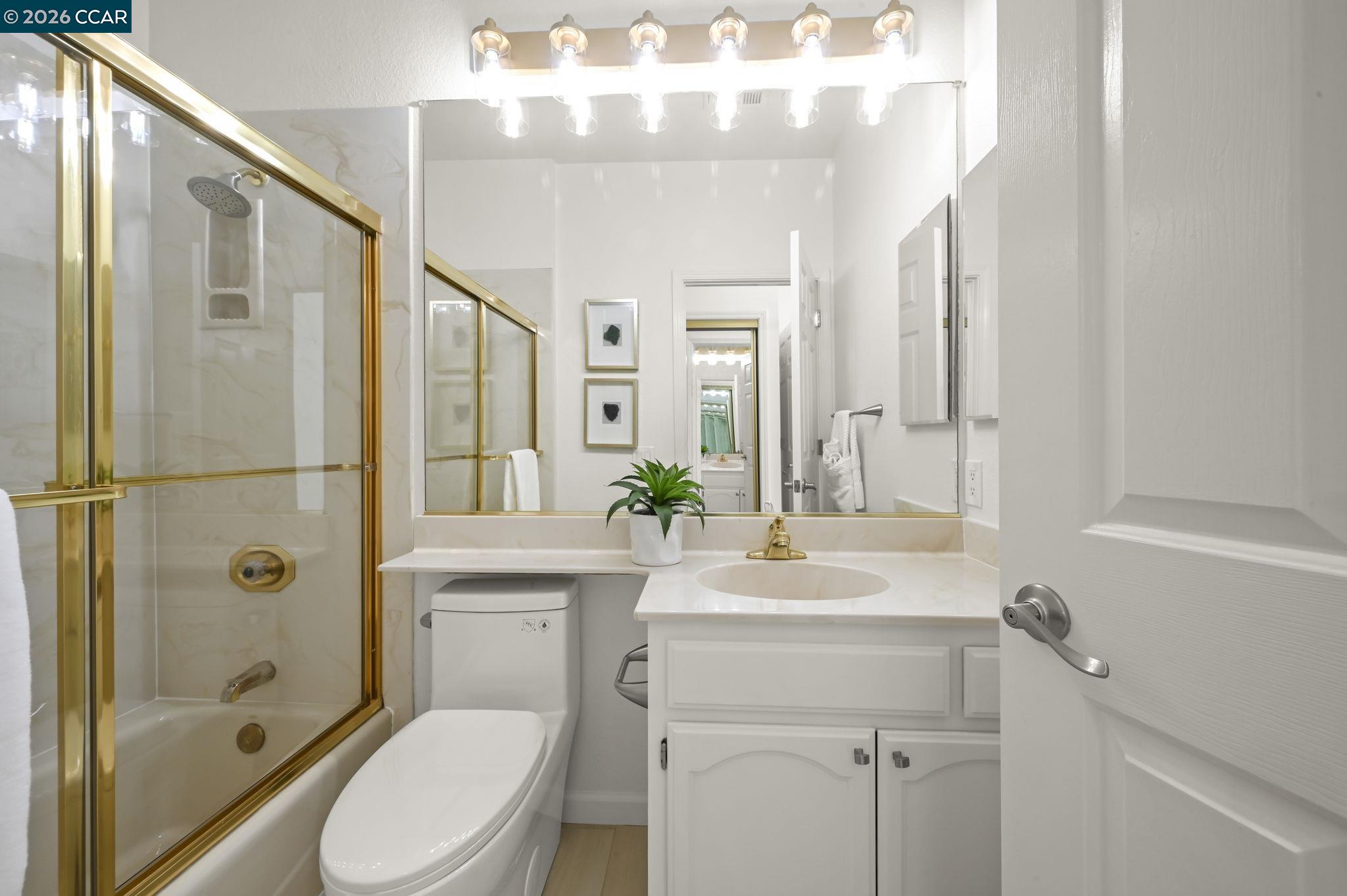 Photo #22: 41123672 Listing: Photo #22