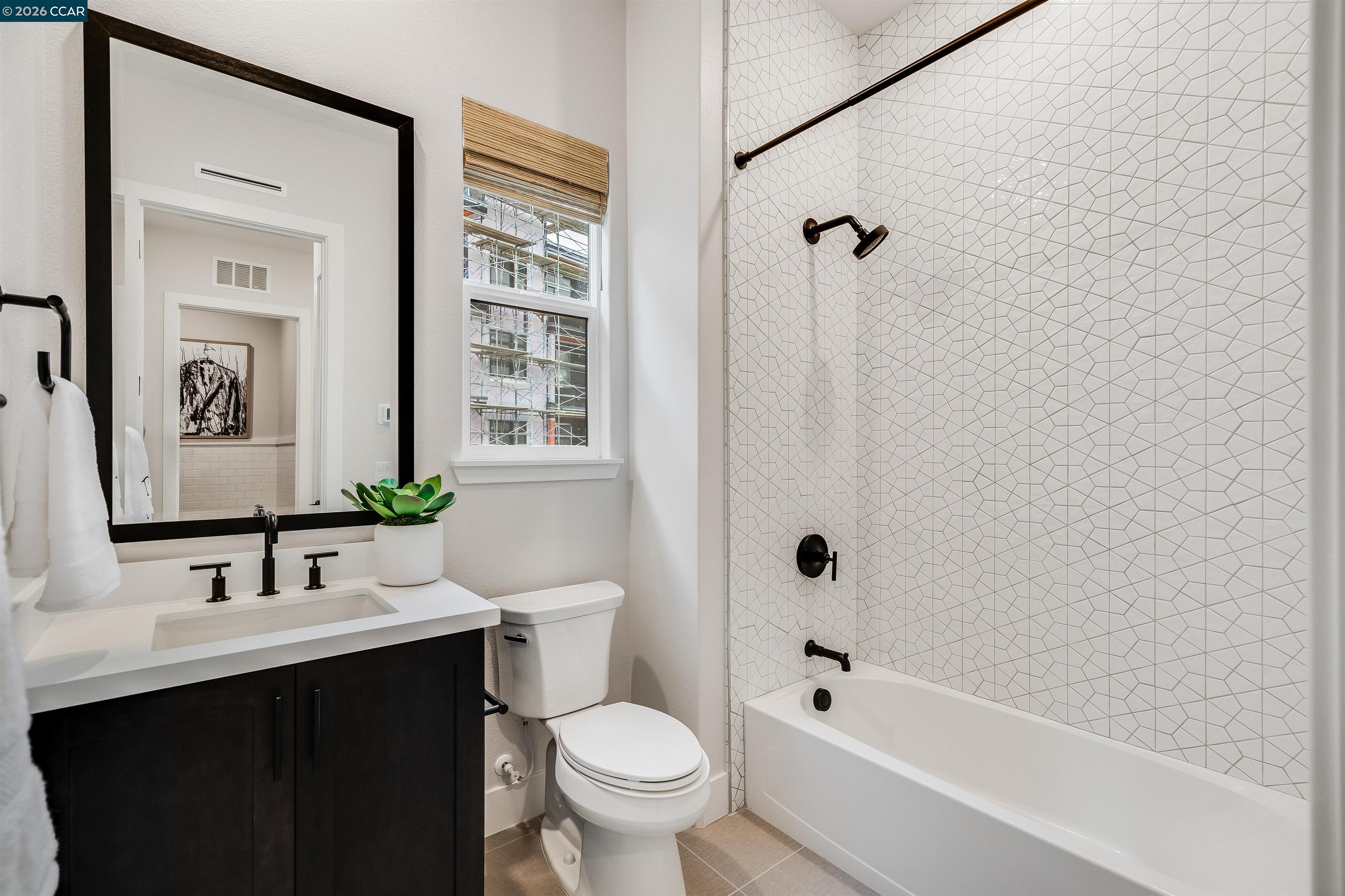 Detail Gallery Image 15 of 29 For 1102 Althea Terraces #1,  Sunnyvale,  CA 94086 - 4 Beds | 3/1 Baths