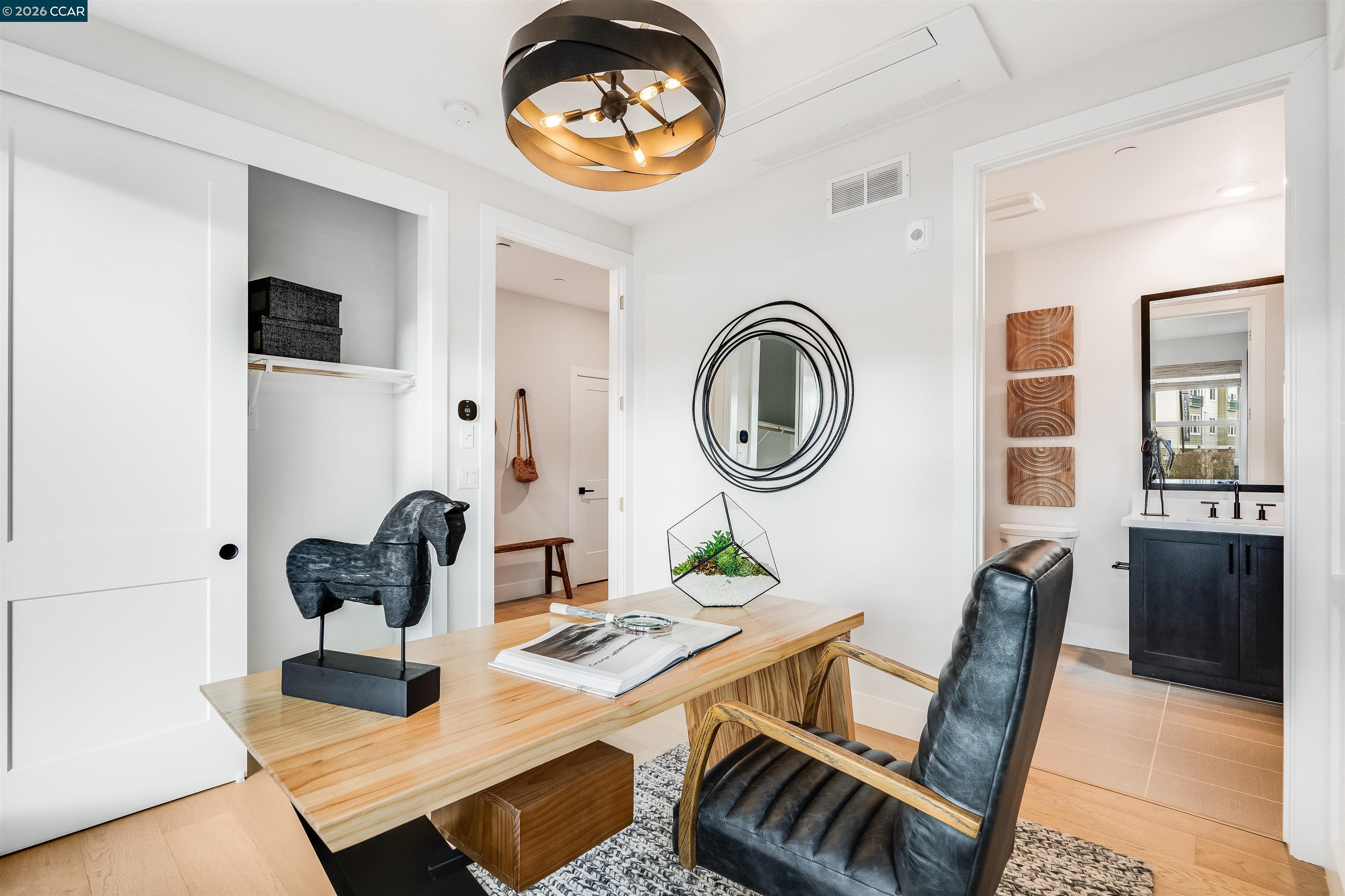 Detail Gallery Image 19 of 29 For 1102 Althea Terraces #1,  Sunnyvale,  CA 94086 - 4 Beds | 3/1 Baths