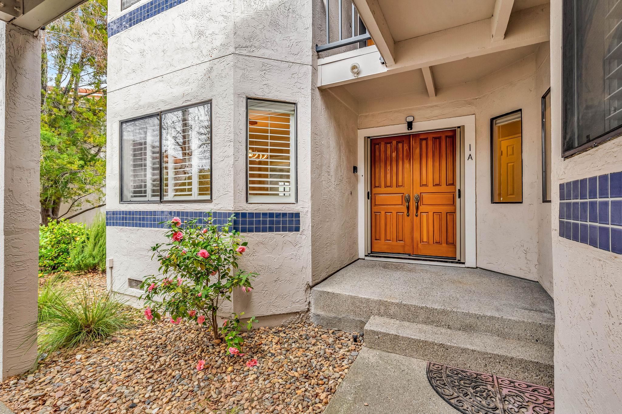 Photo #1: 41123674 Listing: Photo #1