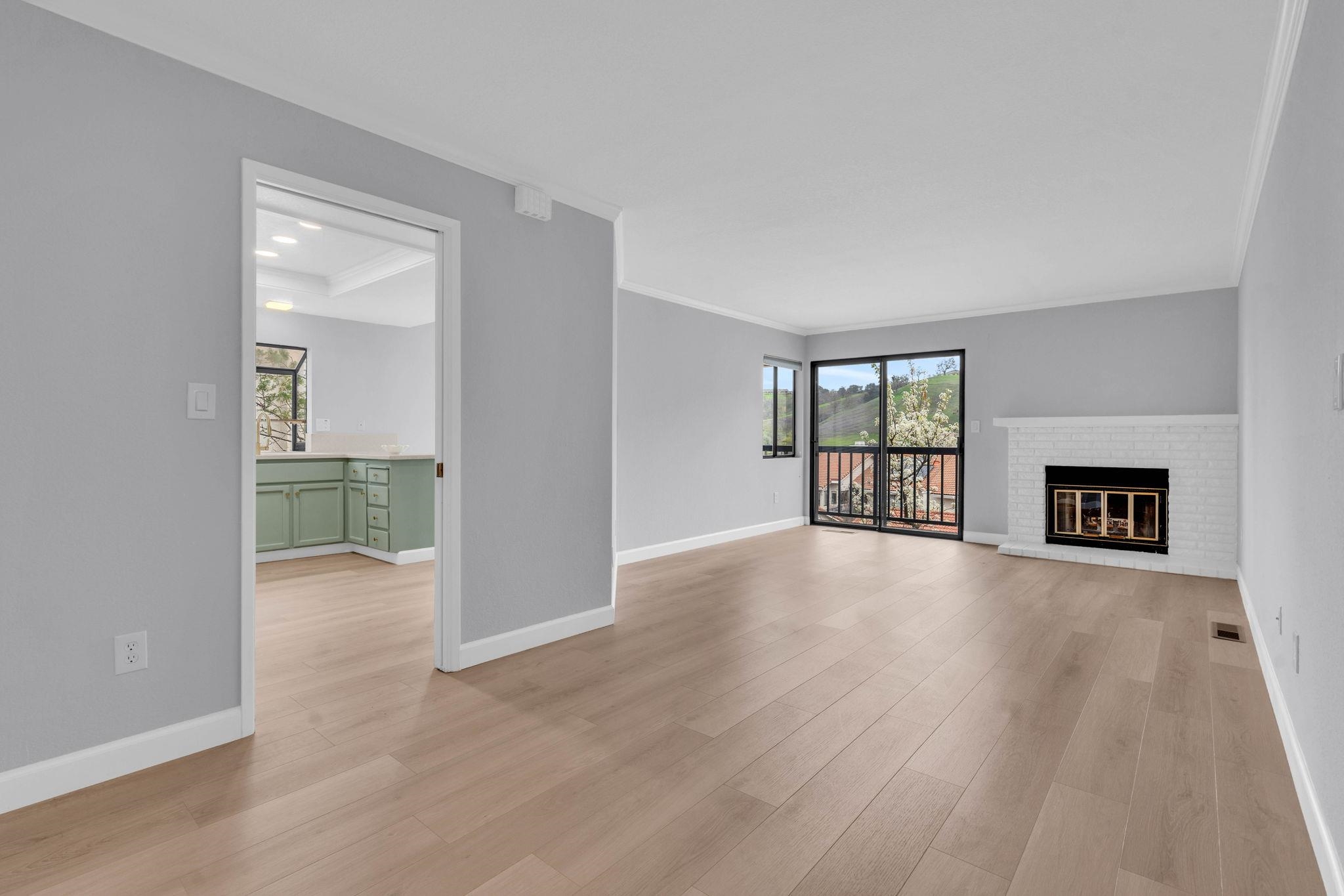 Photo #6: 41123674 Listing: Photo #6