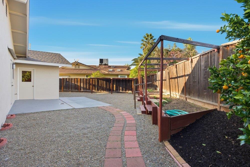 Detail Gallery Image 36 of 55 For 5251 Peony Dr, Livermore,  CA 94551 - 2 Beds | 2 Baths