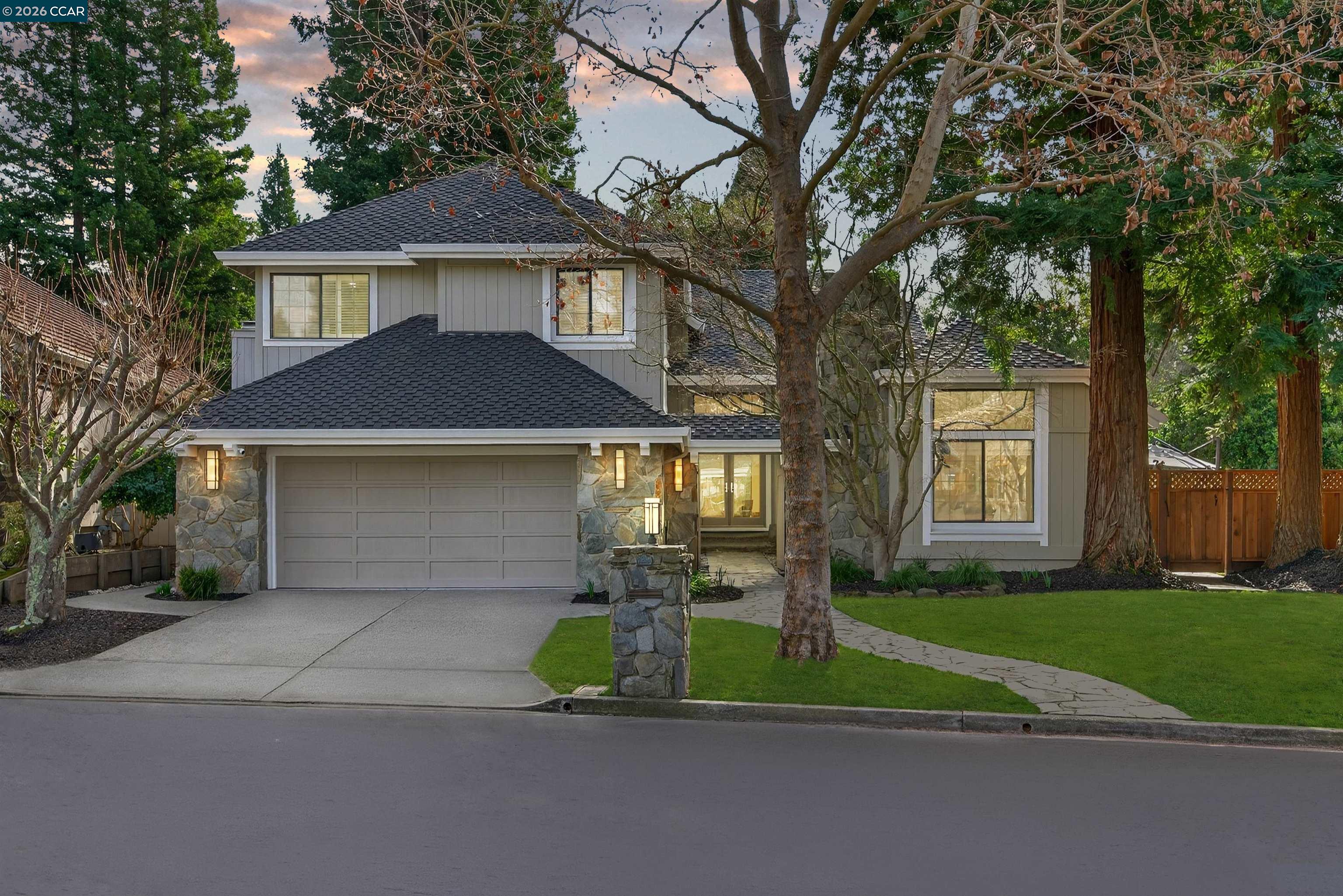 Front Image Thumbnail for CC41123676