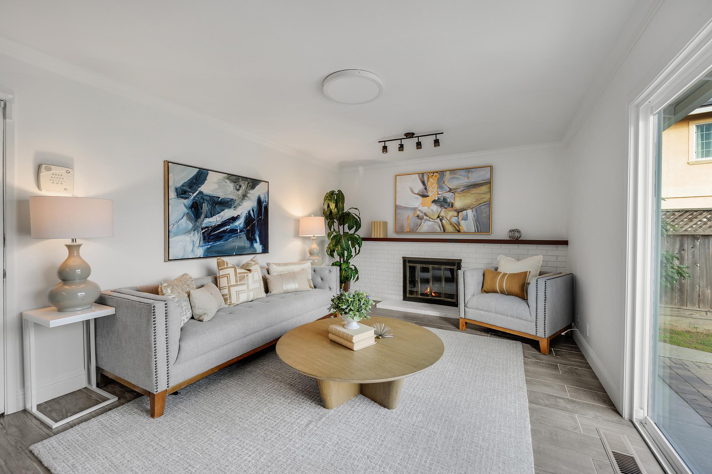 Detail Gallery Image 14 of 39 For 2449 Almaden Blvd, Union City,  CA 94587 - 3 Beds | 2 Baths