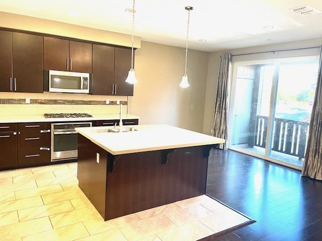 Detail Gallery Image 5 of 21 For 9 Shreve Ln, Lafayette,  CA 94549 - 4 Beds | 3/1 Baths