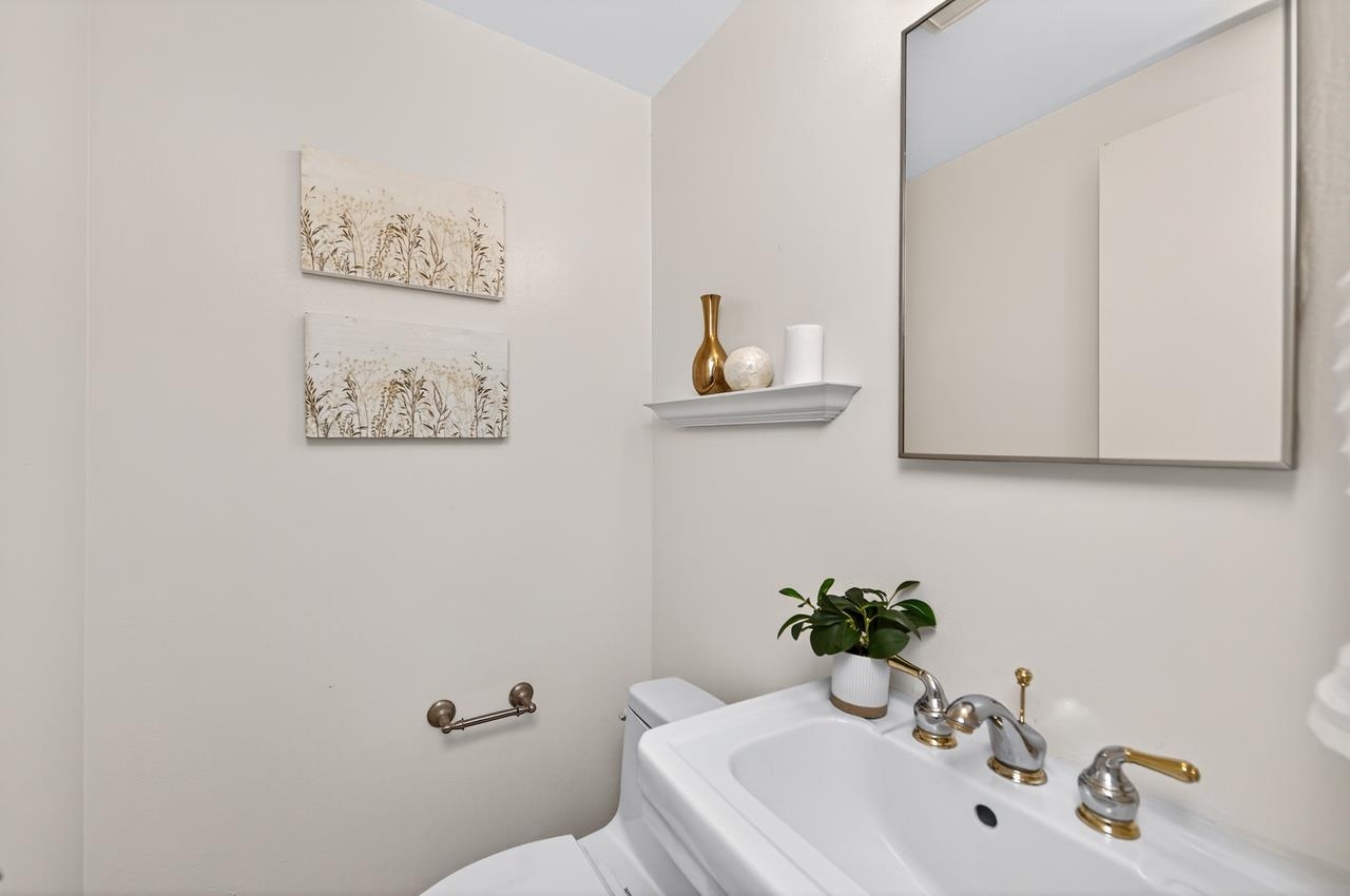 Detail Gallery Image 21 of 44 For 574 Cinnabar Dr, Livermore,  CA 94550 - 4 Beds | 2/1 Baths