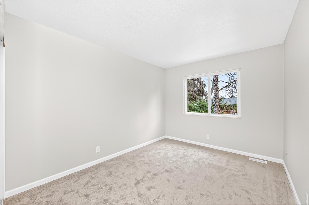 Detail Gallery Image 29 of 44 For 574 Cinnabar Dr, Livermore,  CA 94550 - 4 Beds | 2/1 Baths