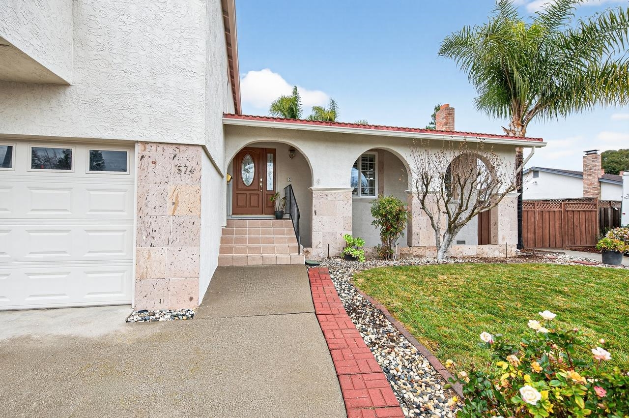 Detail Gallery Image 4 of 44 For 574 Cinnabar Dr, Livermore,  CA 94550 - 4 Beds | 2/1 Baths