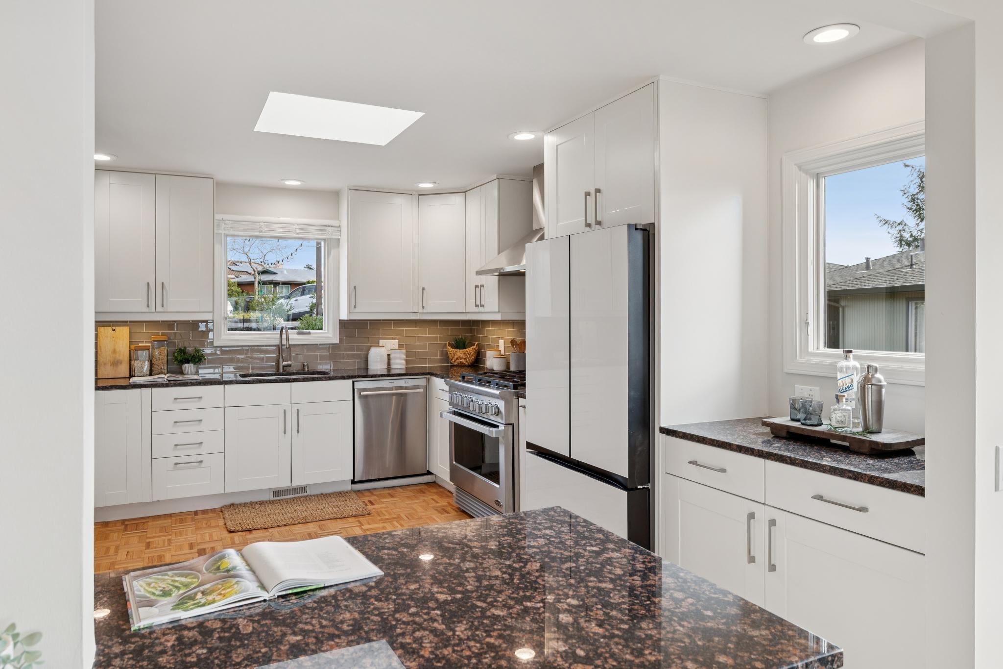 Detail Gallery Image 17 of 46 For 1522 Madera Court, El Cerrito,  CA 94530 - 4 Beds | 2/1 Baths