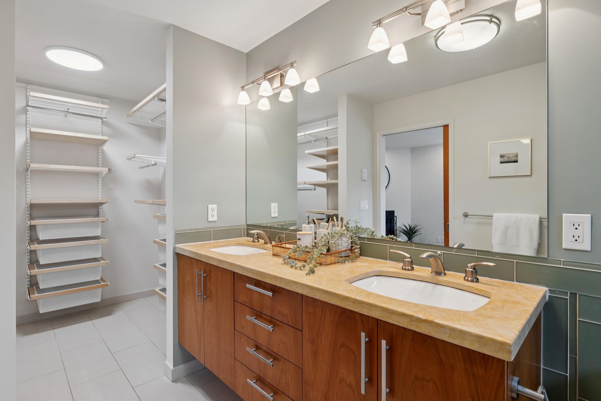 Detail Gallery Image 25 of 46 For 1522 Madera Court, El Cerrito,  CA 94530 - 4 Beds | 2/1 Baths