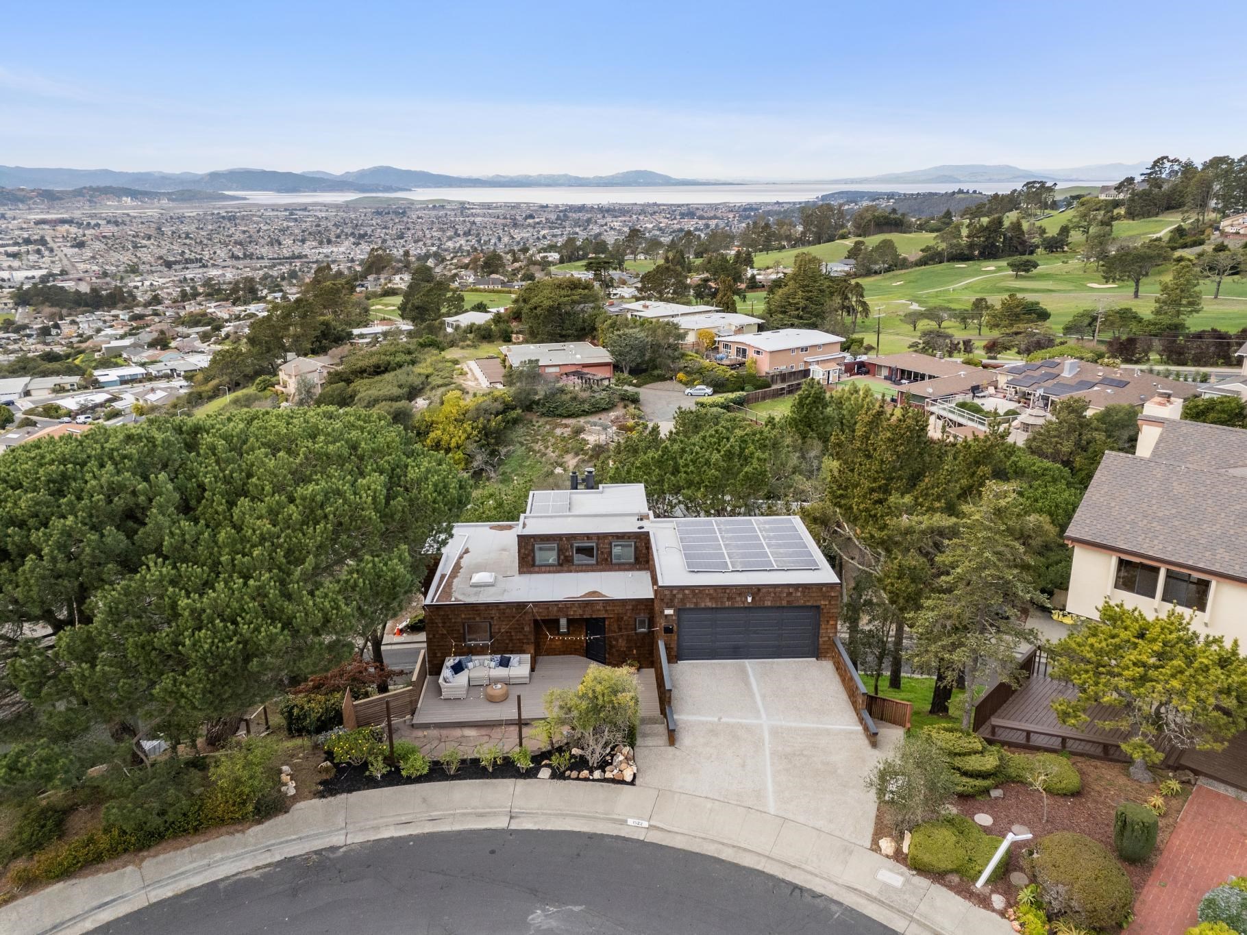 Detail Gallery Image 45 of 46 For 1522 Madera Court, El Cerrito,  CA 94530 - 4 Beds | 2/1 Baths