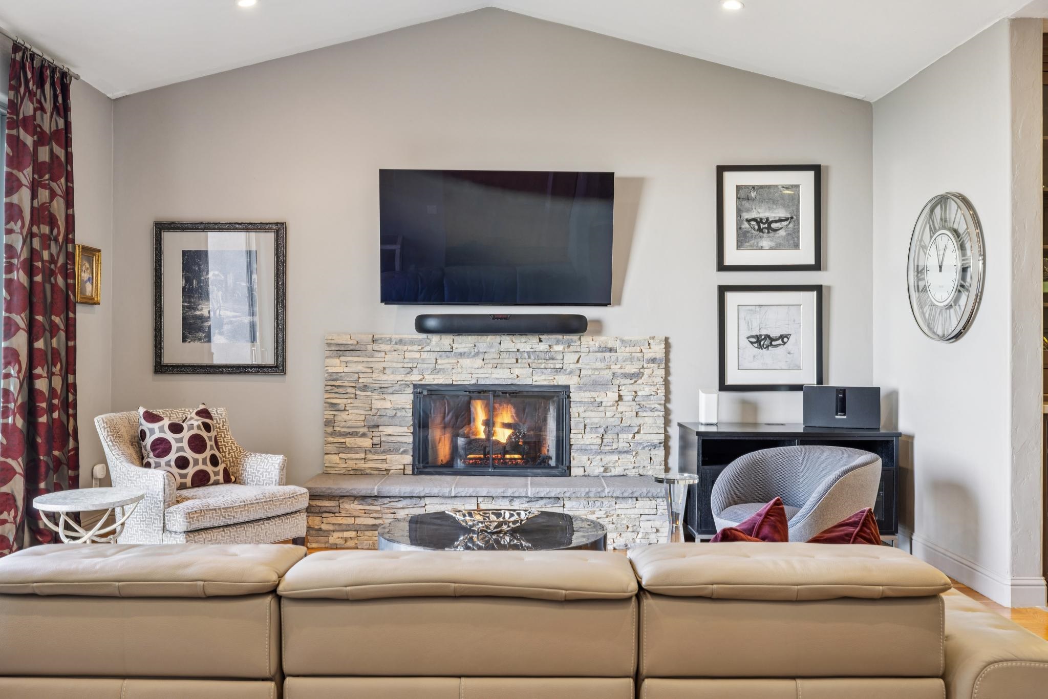 Detail Gallery Image 13 of 40 For 1426 Grand View Dr, Berkeley,  CA 94705 - 4 Beds | 4 Baths