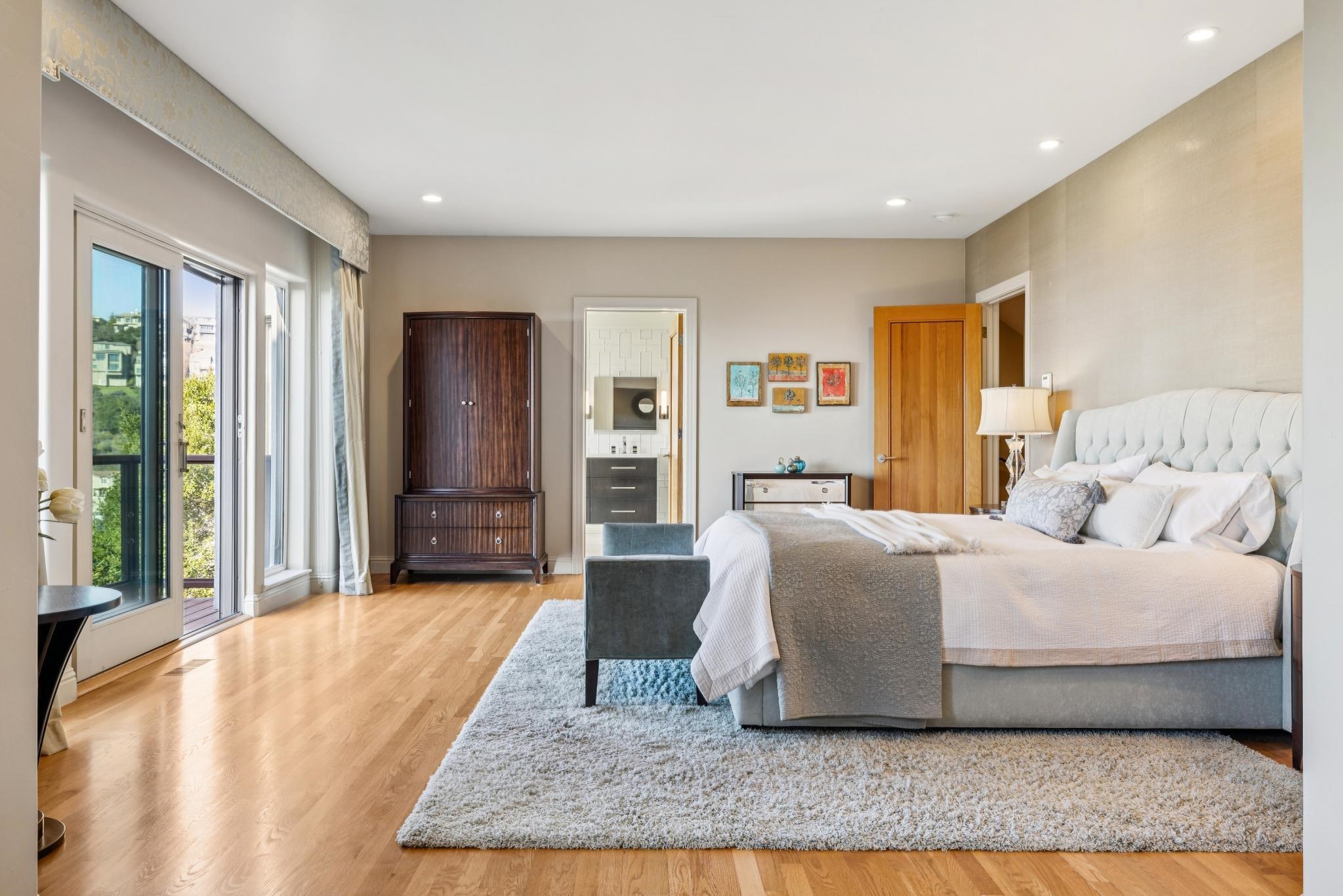 Detail Gallery Image 26 of 40 For 1426 Grand View Dr, Berkeley,  CA 94705 - 4 Beds | 4 Baths