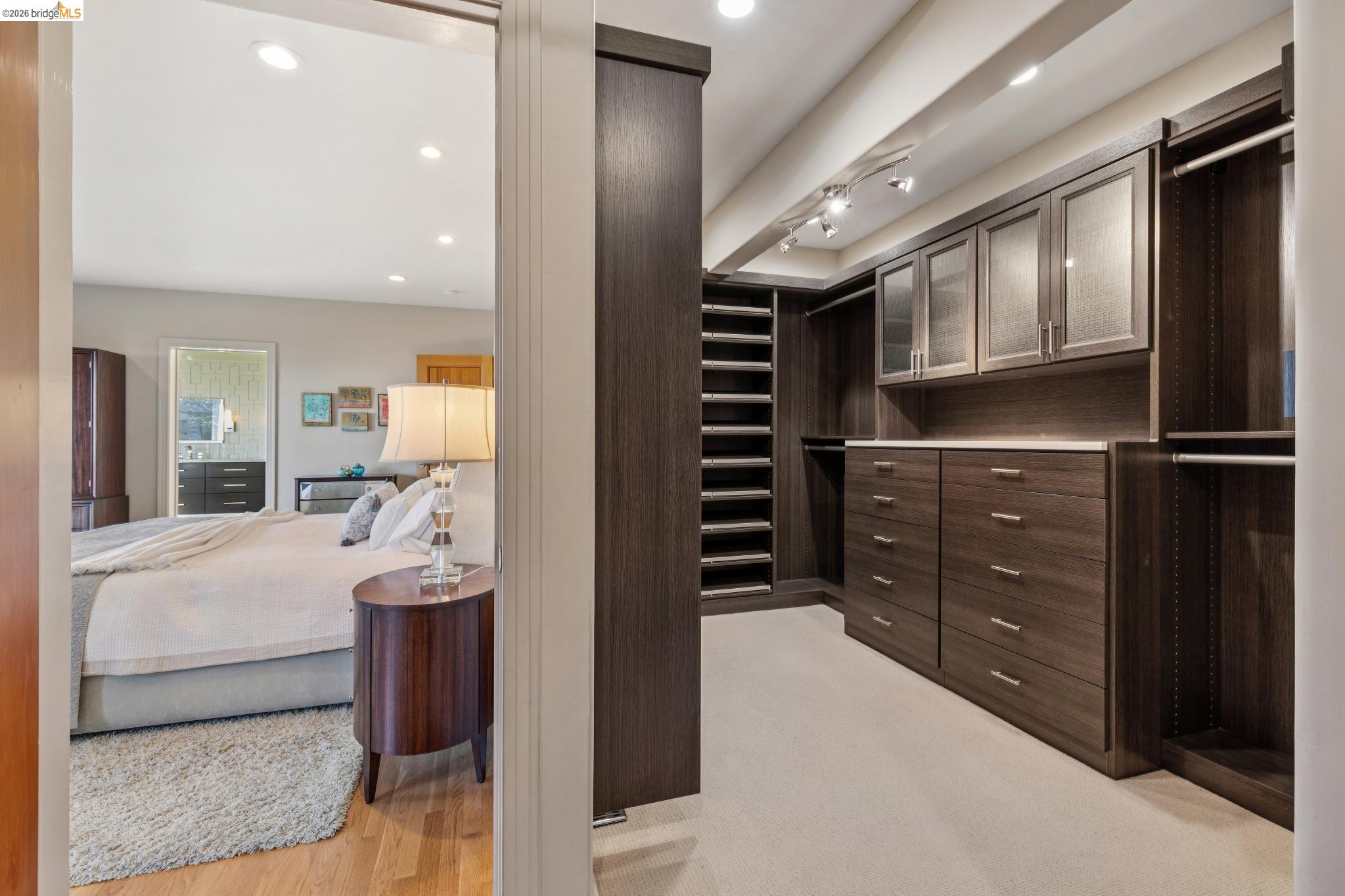 Detail Gallery Image 35 of 49 For 1426 Grand View Dr, Berkeley,  CA 94705 - 4 Beds | 4 Baths