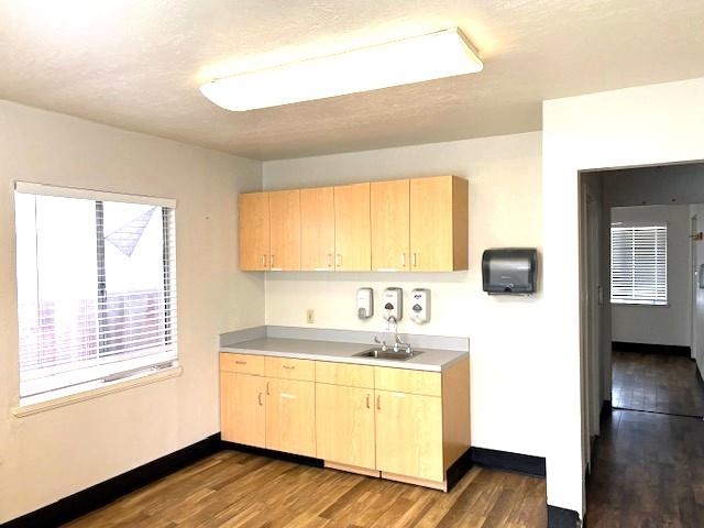 Detail Gallery Image 6 of 9 For , Castro Valley,  CA 94546-4004 - – Beds | – Baths