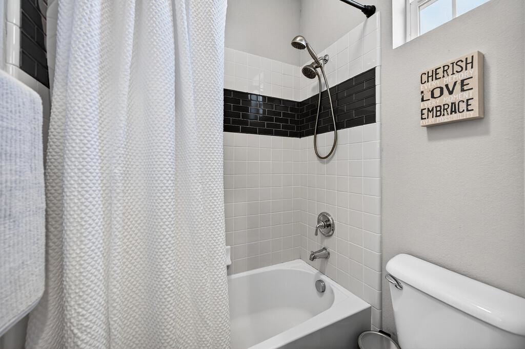Detail Gallery Image 46 of 60 For 390 Caravaggio Cir, Sacramento,  CA 95835 - 3 Beds | 2/1 Baths