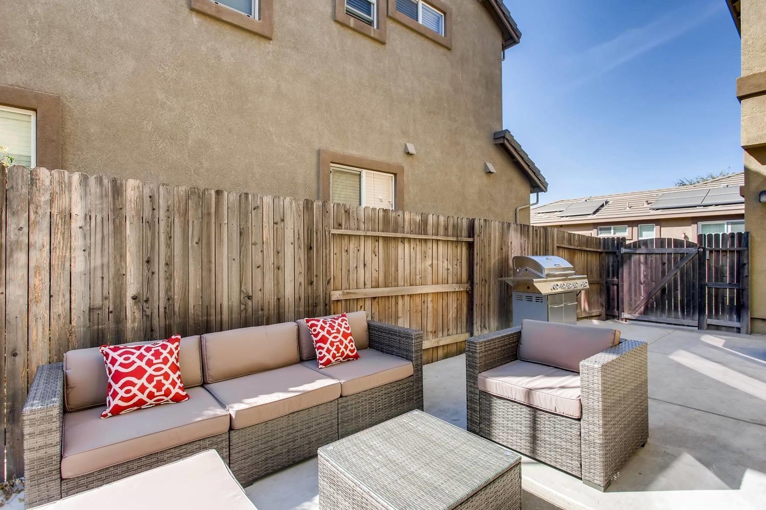 Detail Gallery Image 57 of 60 For 390 Caravaggio Cir, Sacramento,  CA 95835 - 3 Beds | 2/1 Baths