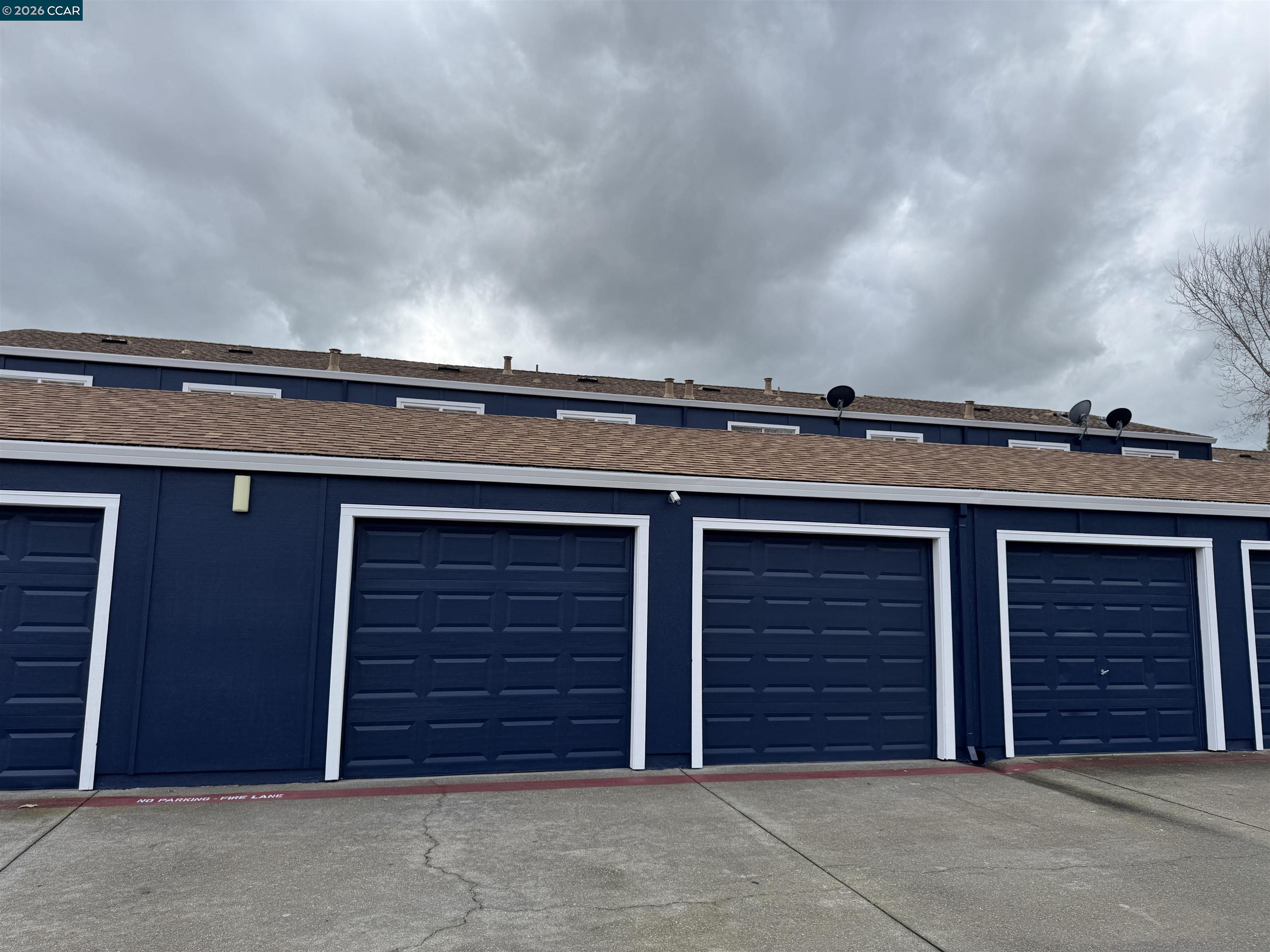 Photo #27: 41123694 Listing: Photo #27