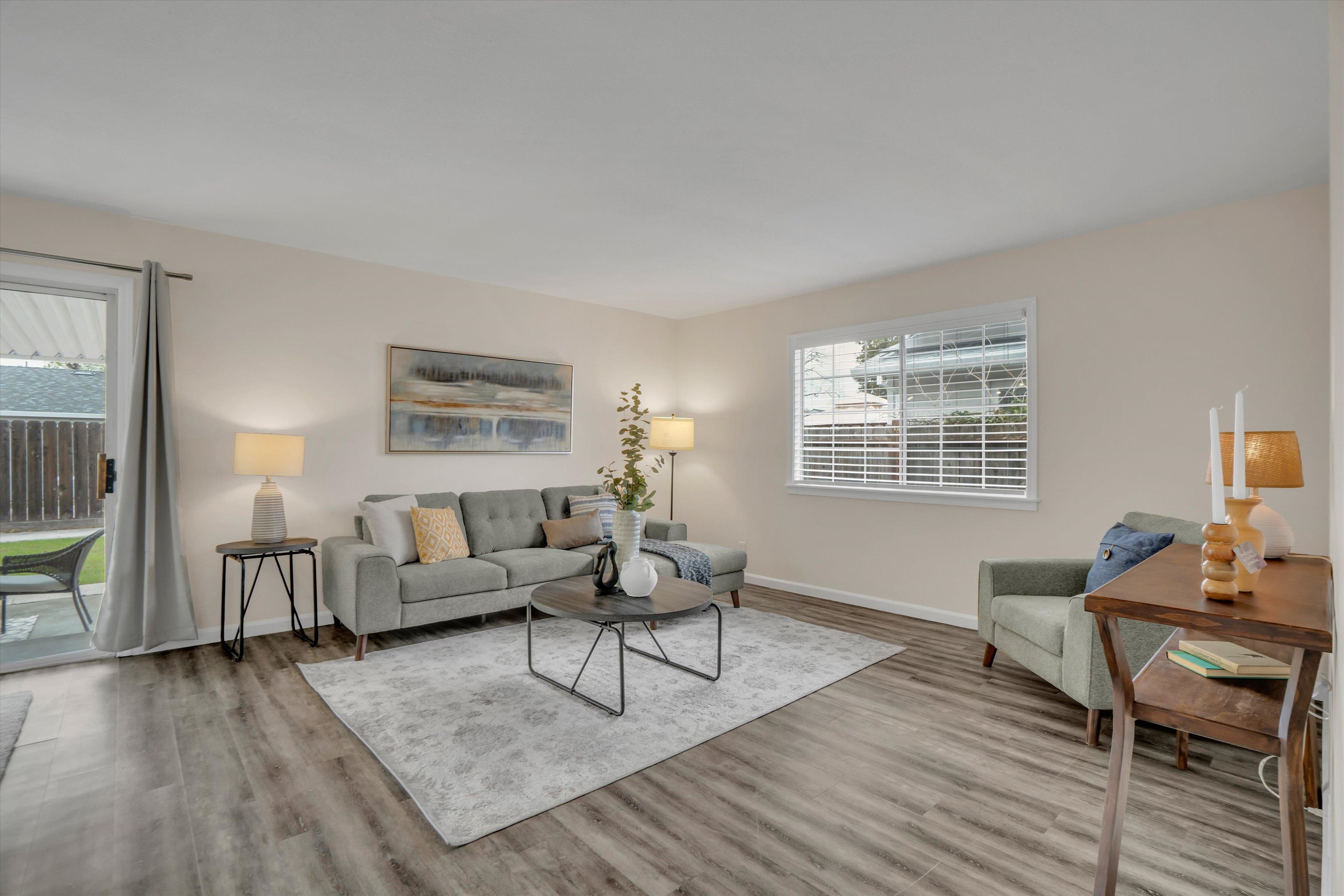 Detail Gallery Image 14 of 33 For 628 Nightingale St, Livermore,  CA 94551 - 4 Beds | 2 Baths