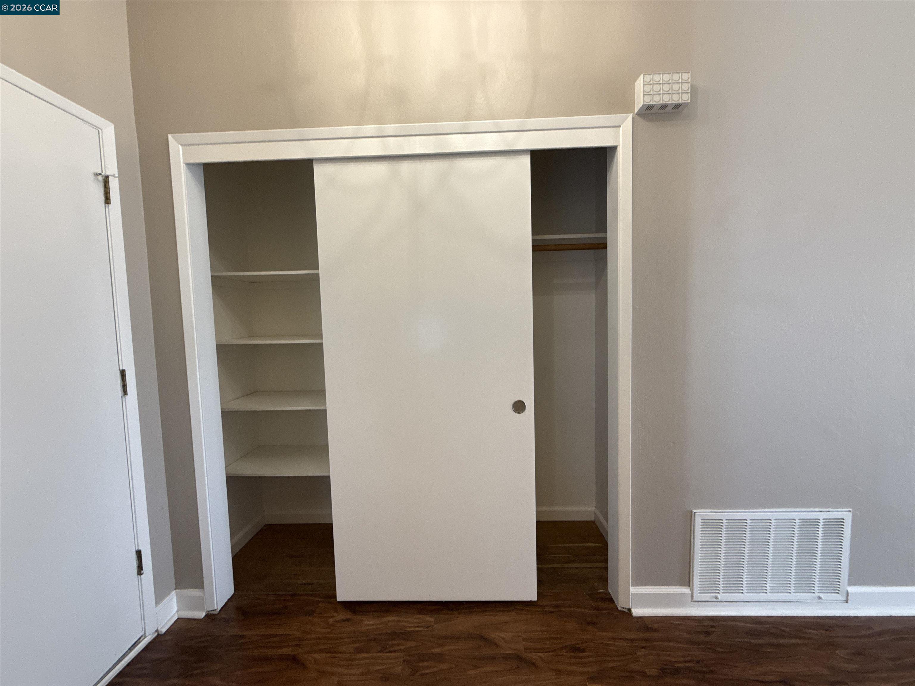 Detail Gallery Image 17 of 19 For 5303 Grasswood Cir, Concord,  CA 94521 - 2 Beds | 2 Baths