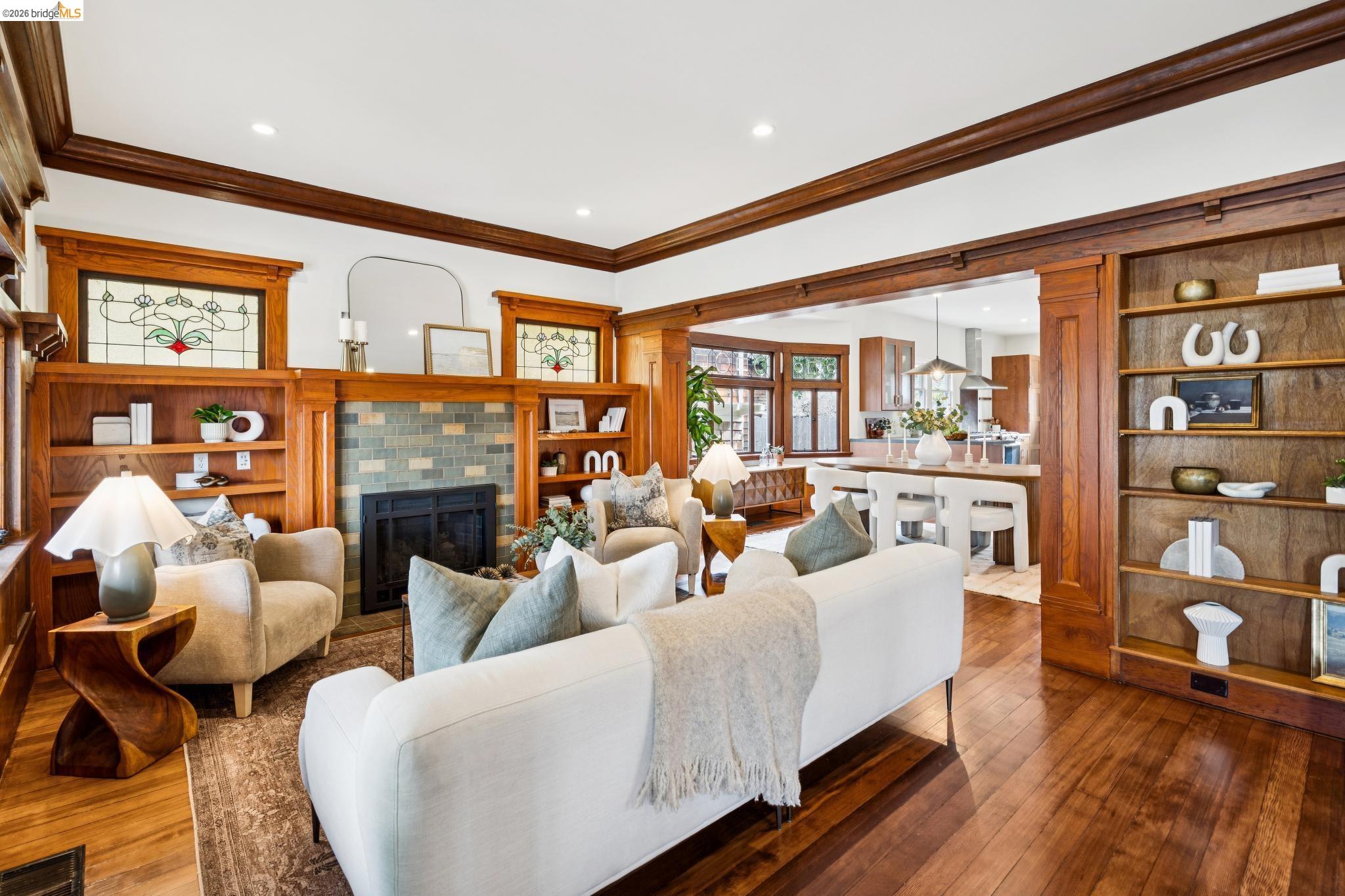 Detail Gallery Image 11 of 52 For 5360 Boyd Avenue, Oakland,  CA 94618-1112 - 3 Beds | 2 Baths