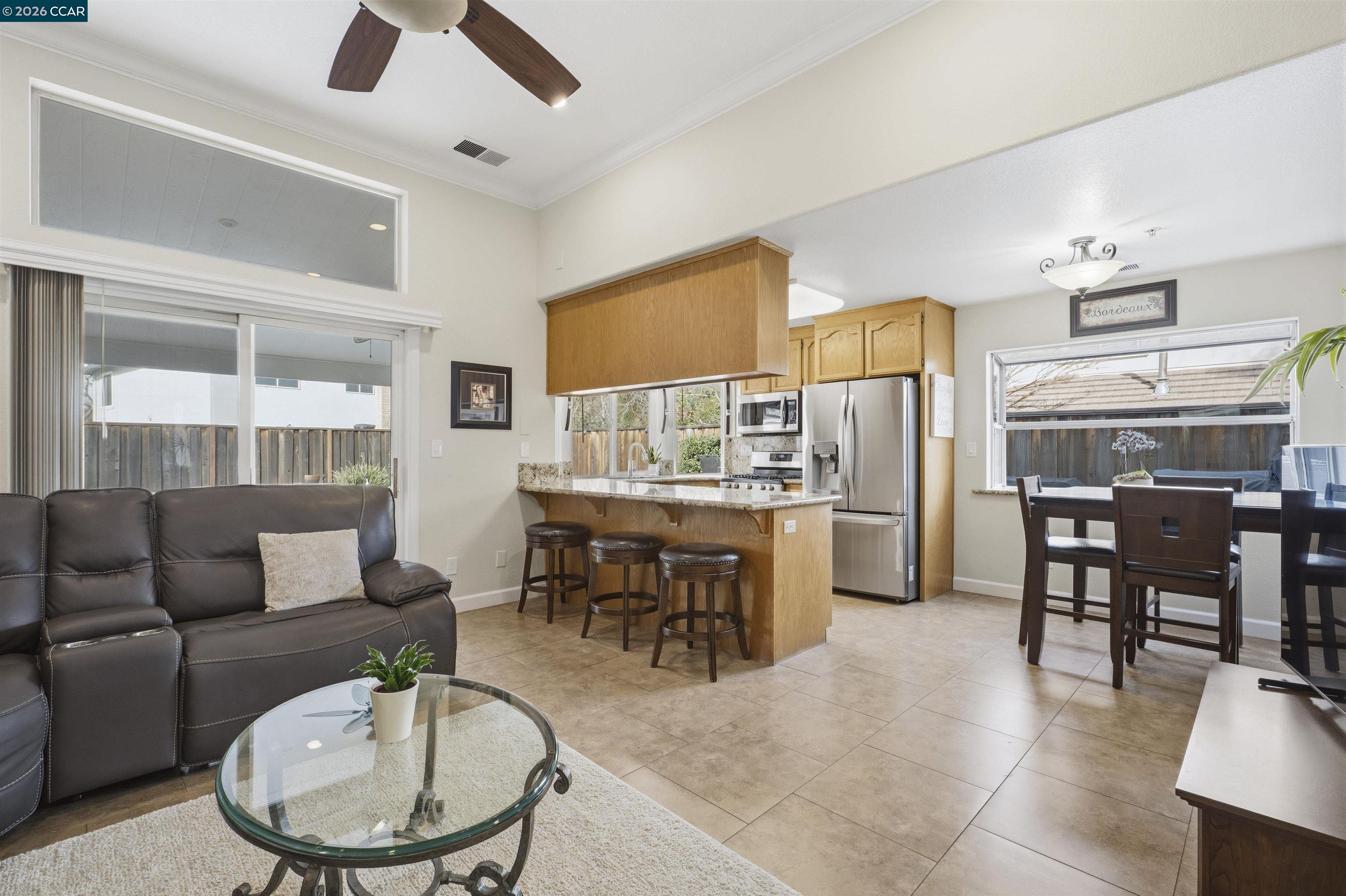 Detail Gallery Image 15 of 41 For 973 Jessica Dr, Livermore,  CA 94550 - 4 Beds | 2 Baths