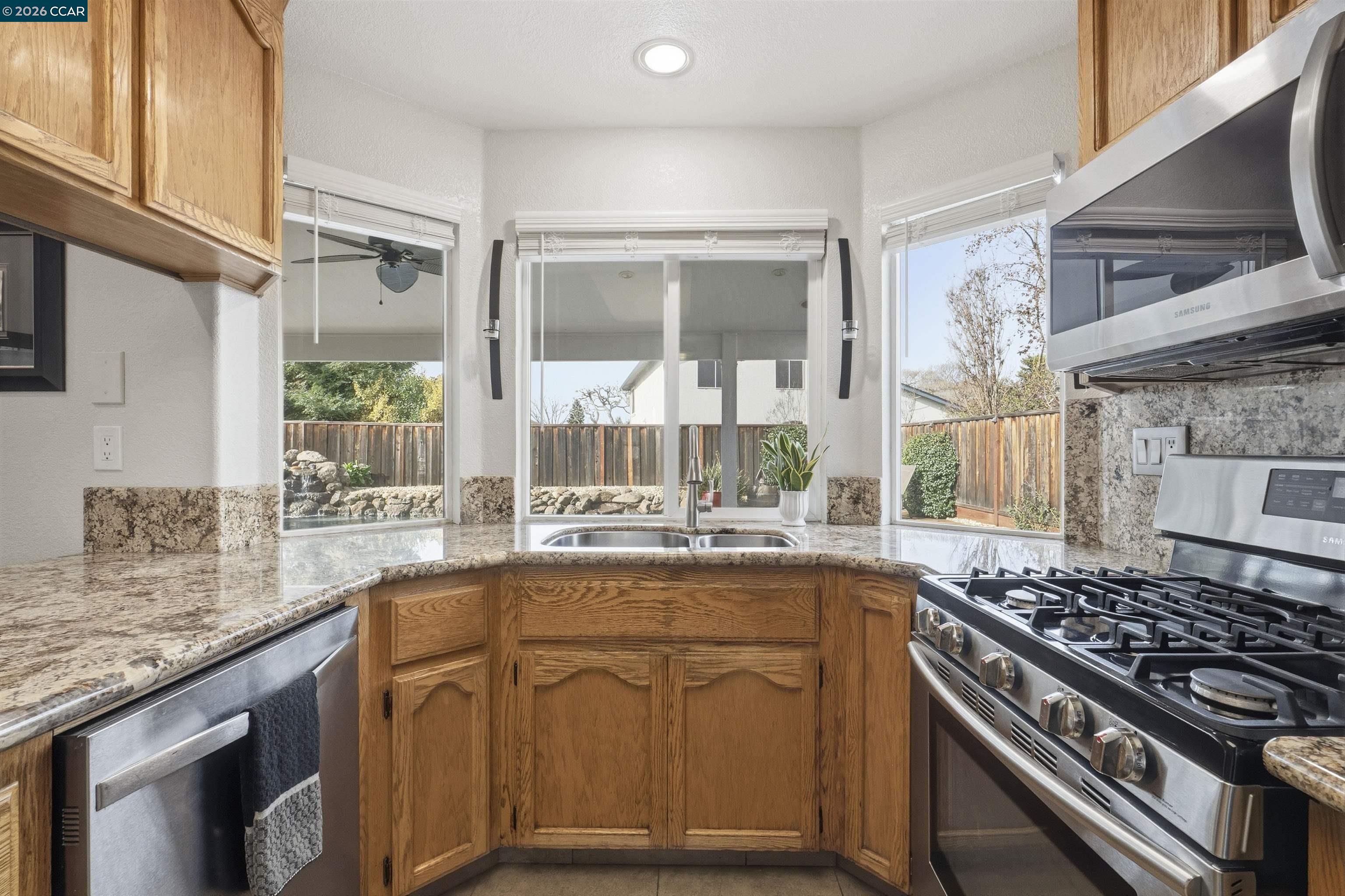Detail Gallery Image 21 of 41 For 973 Jessica Dr, Livermore,  CA 94550 - 4 Beds | 2 Baths