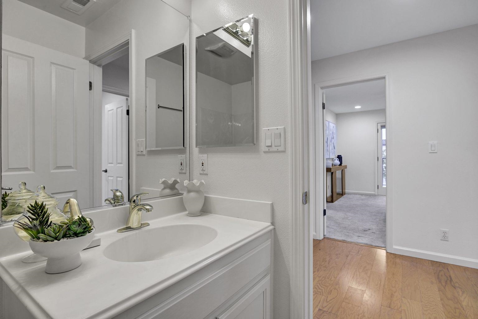 Detail Gallery Image 30 of 54 For 9827 Belladonna Dr, San Ramon,  CA 94582 - 3 Beds | 2/1 Baths