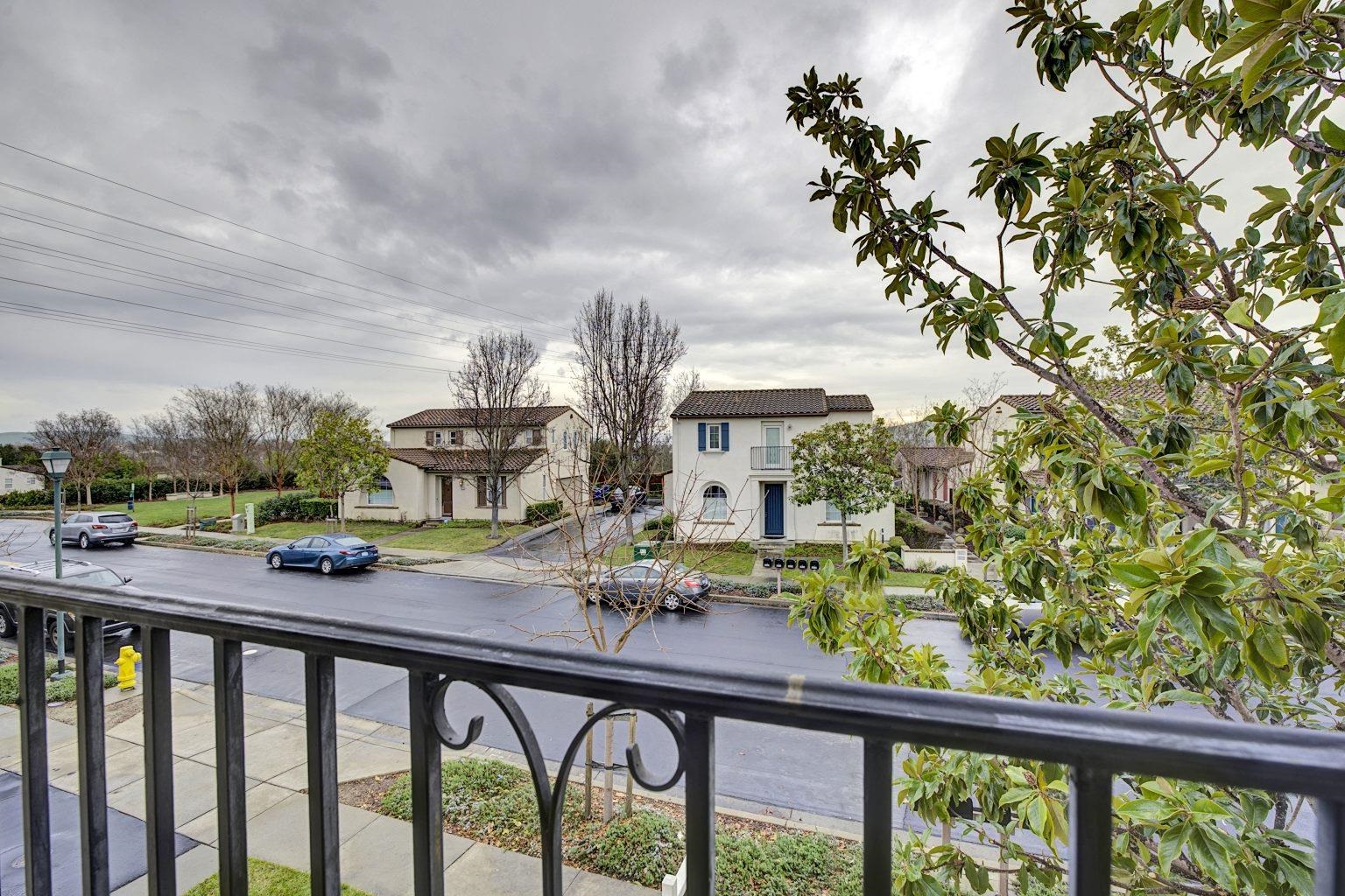 Detail Gallery Image 32 of 54 For 9827 Belladonna Dr, San Ramon,  CA 94582 - 3 Beds | 2/1 Baths