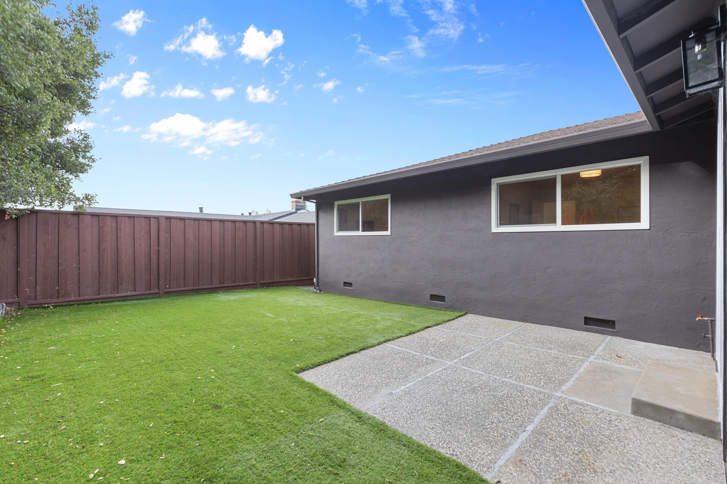 Detail Gallery Image 38 of 41 For 4072 Oak Hill Rd, Oakland,  CA 94605 - 3 Beds | 2 Baths