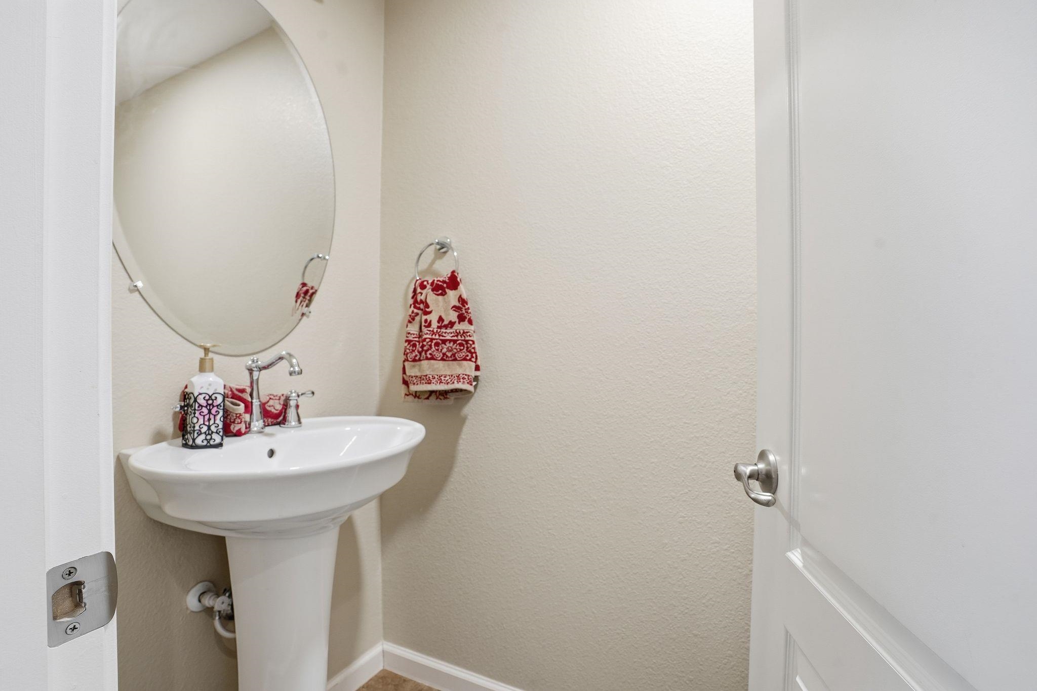 Detail Gallery Image 17 of 31 For 9489 California Oak Cir, Patterson,  CA 95363 - 4 Beds | 3/1 Baths