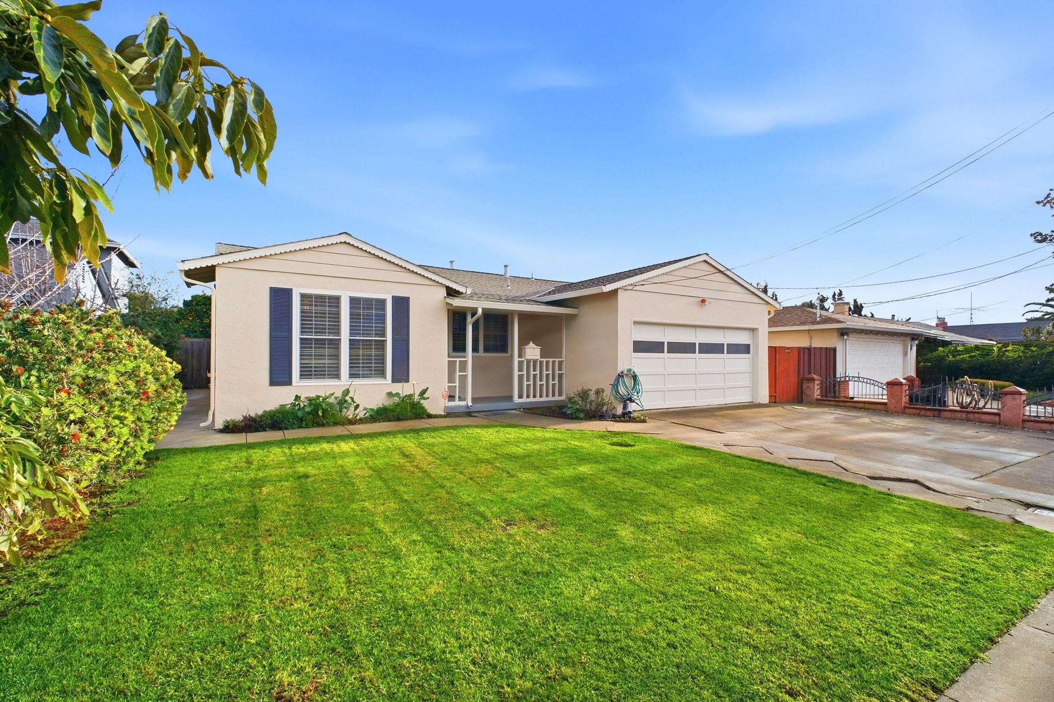 Front Image Thumbnail for BE41123712