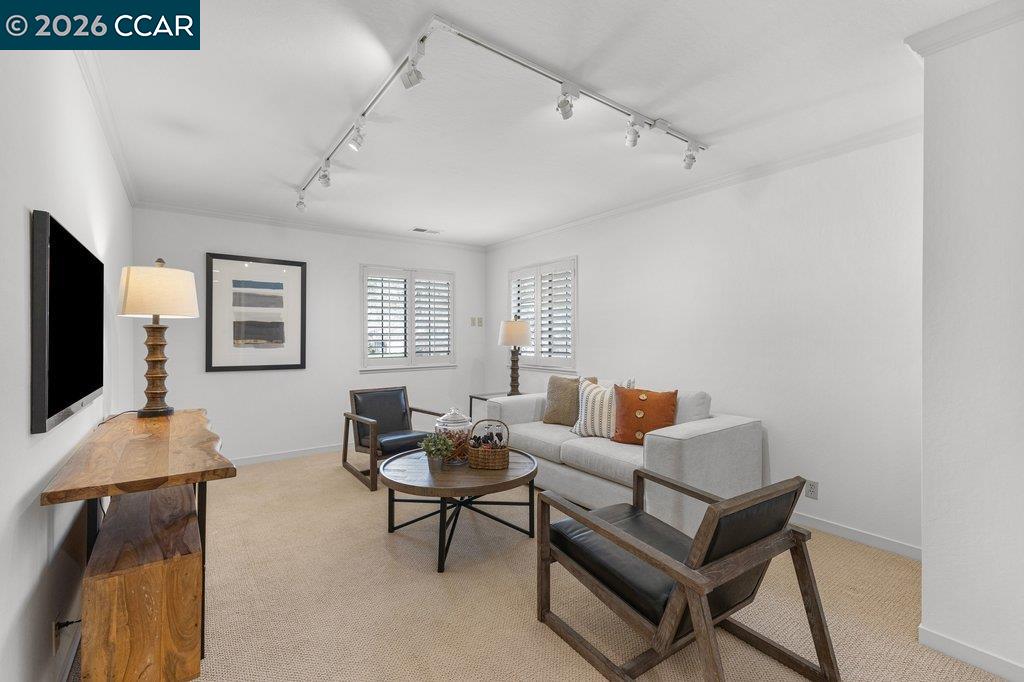 Detail Gallery Image 30 of 49 For 1239 Whispering Oaks Dr, Danville,  CA 94506 - 4 Beds | 3 Baths